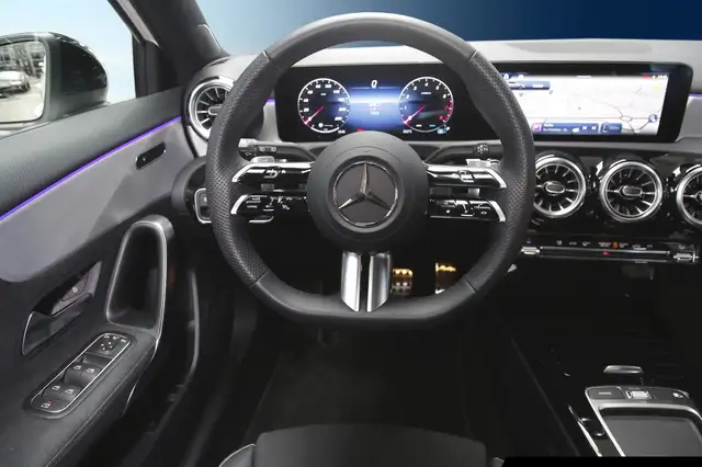 Mercedes-Benz A-Class view 12