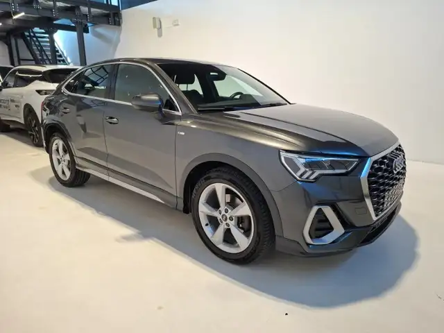 Audi Q3 Q3 SPB 35 TDI S tronic S line edition