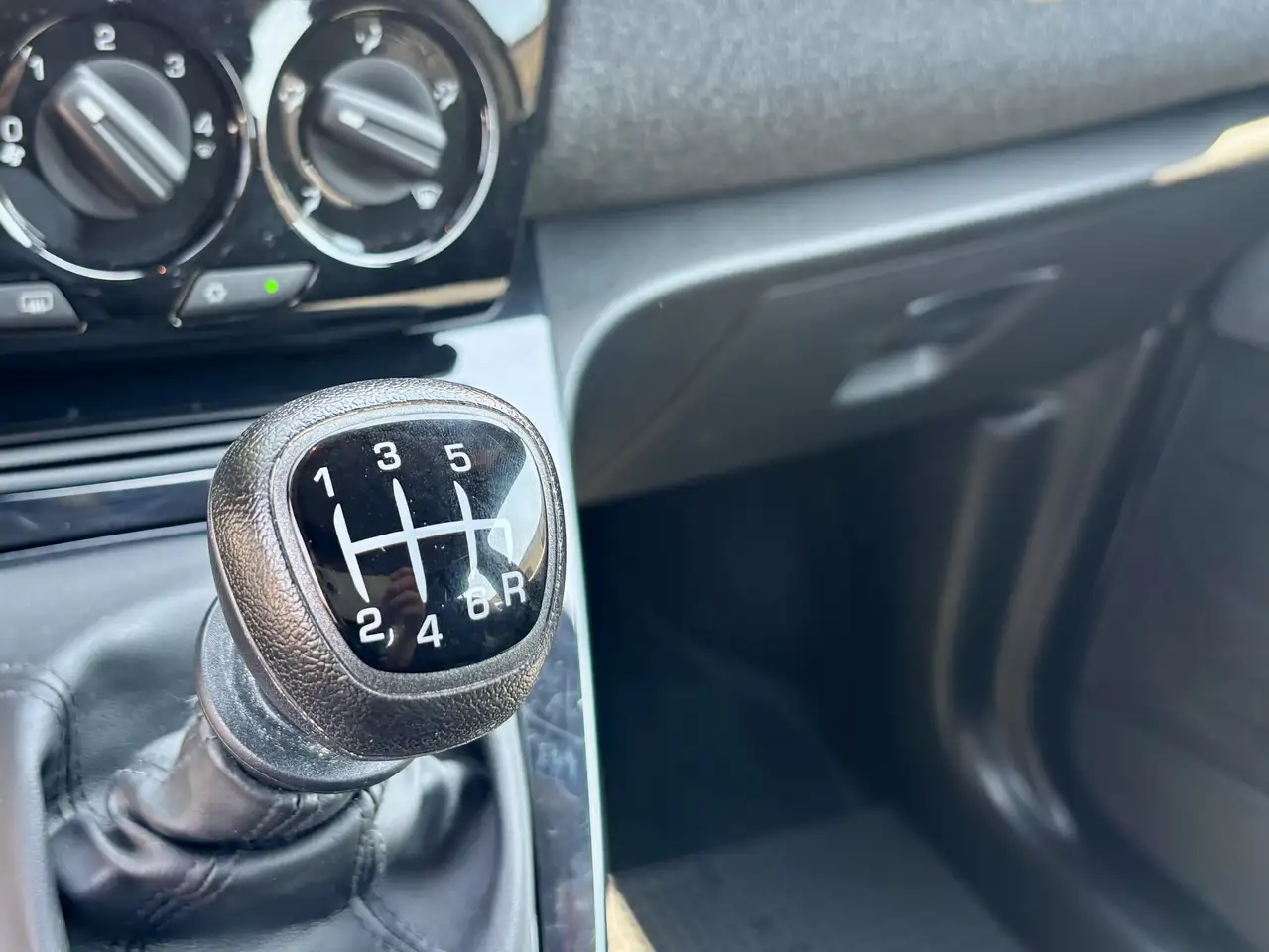 Lancia Ypsilon III 2021 1.0 firefly hybrid UnYca s, миниатюра 14