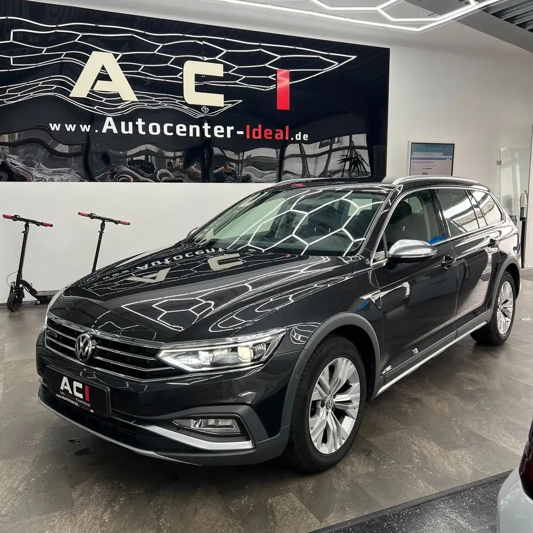 Volkswagen Passat Variant Passat Alltrack 4Motion,180°,LED,VirtCo.,ACC,AHK Grau - 1