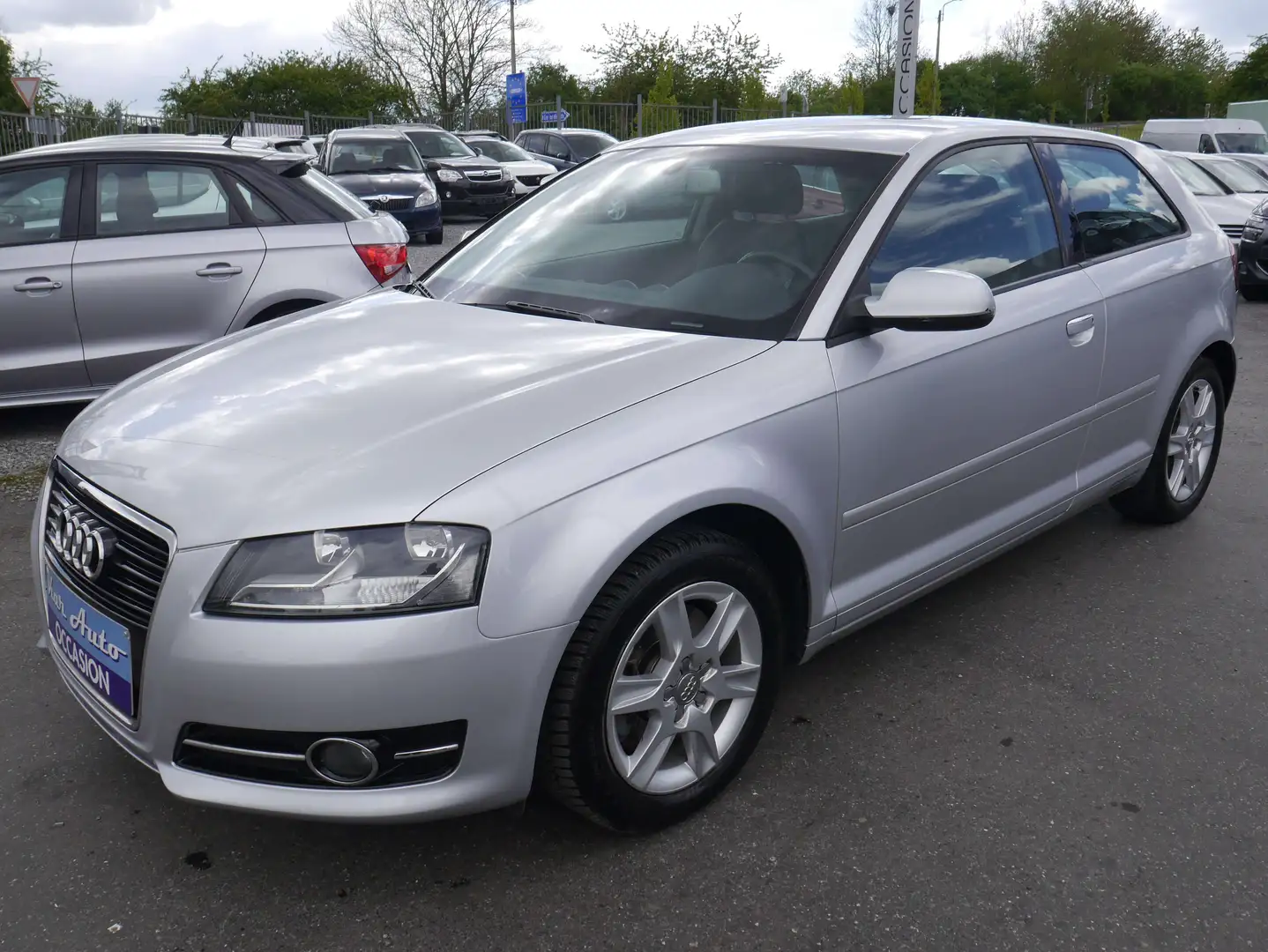 Audi A3 1.8 TFSI Quattro*GARANTIE 12 MOIS* Argent - 2