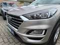 Hyundai TUCSON Level 3 1,6 GDi 2WD MT 803q Weiß - thumbnail 3