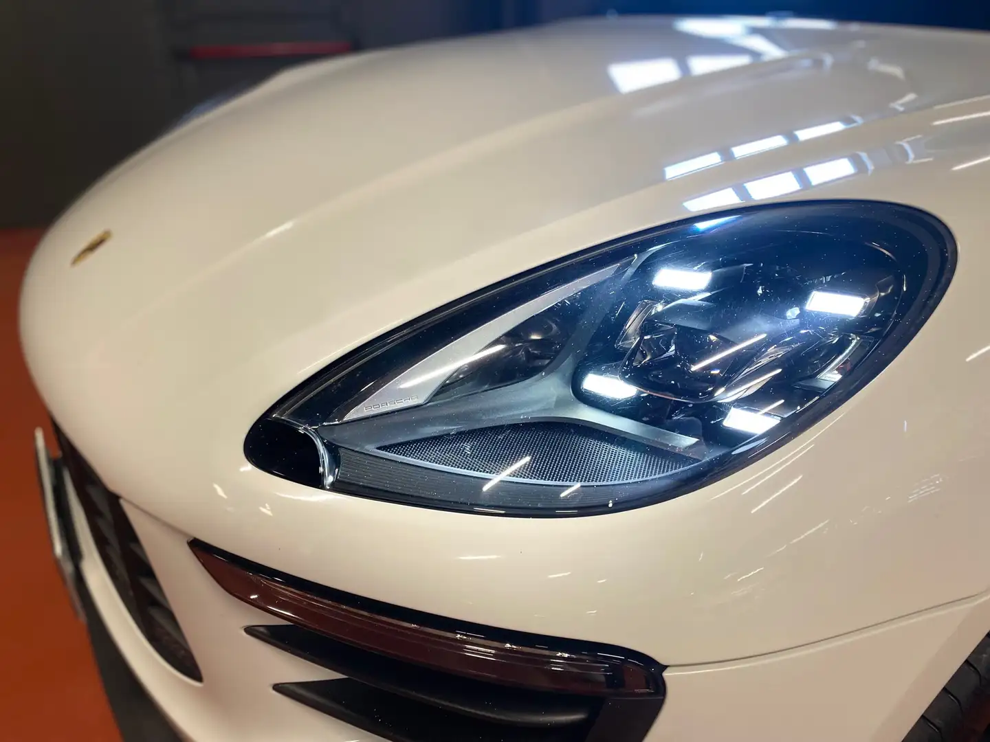 Porsche Macan 2.0 252cvPDK  “PURE WHITE EDITION” Stupenda Iv Bianco - 1