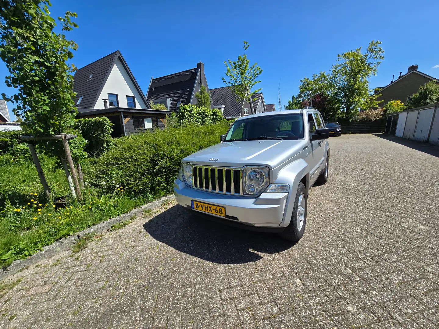 Jeep Cherokee 4x4 Grijs kenteken Argintiu - 1