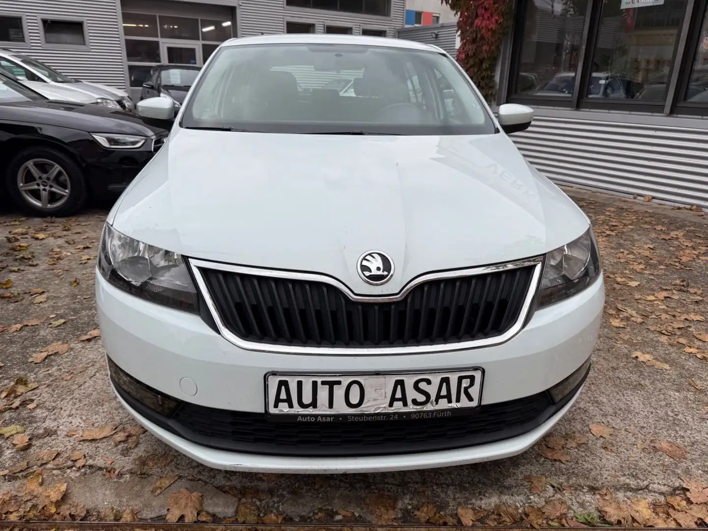 Skoda Rapid/Spaceback Spaceback 1,0 Cool Edition  ALU/DAB/SITZH. Weiß - 2