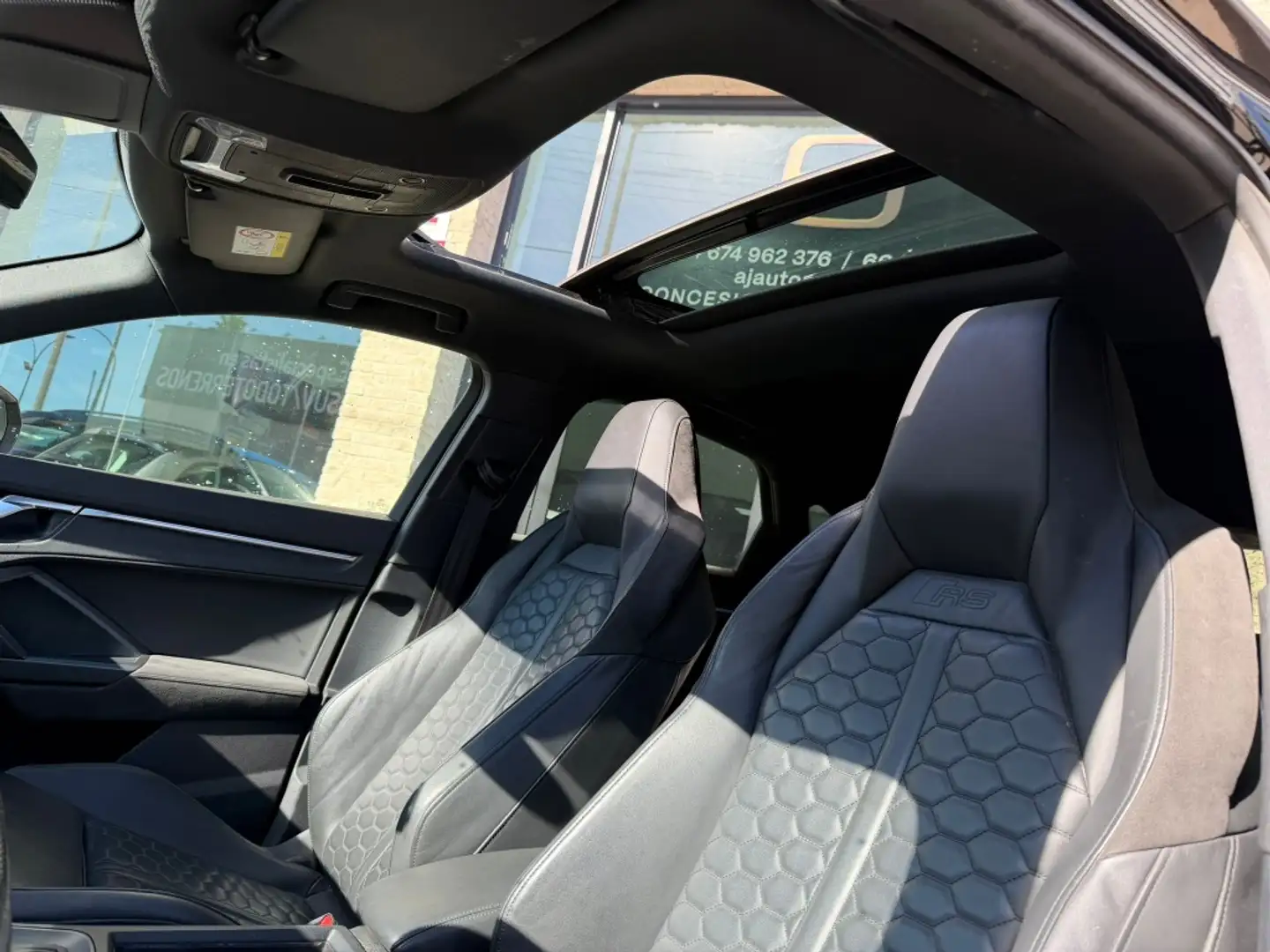 Audi RS Q3 Sportback 2.5 TFSI quattro S tronic Negro - 2
