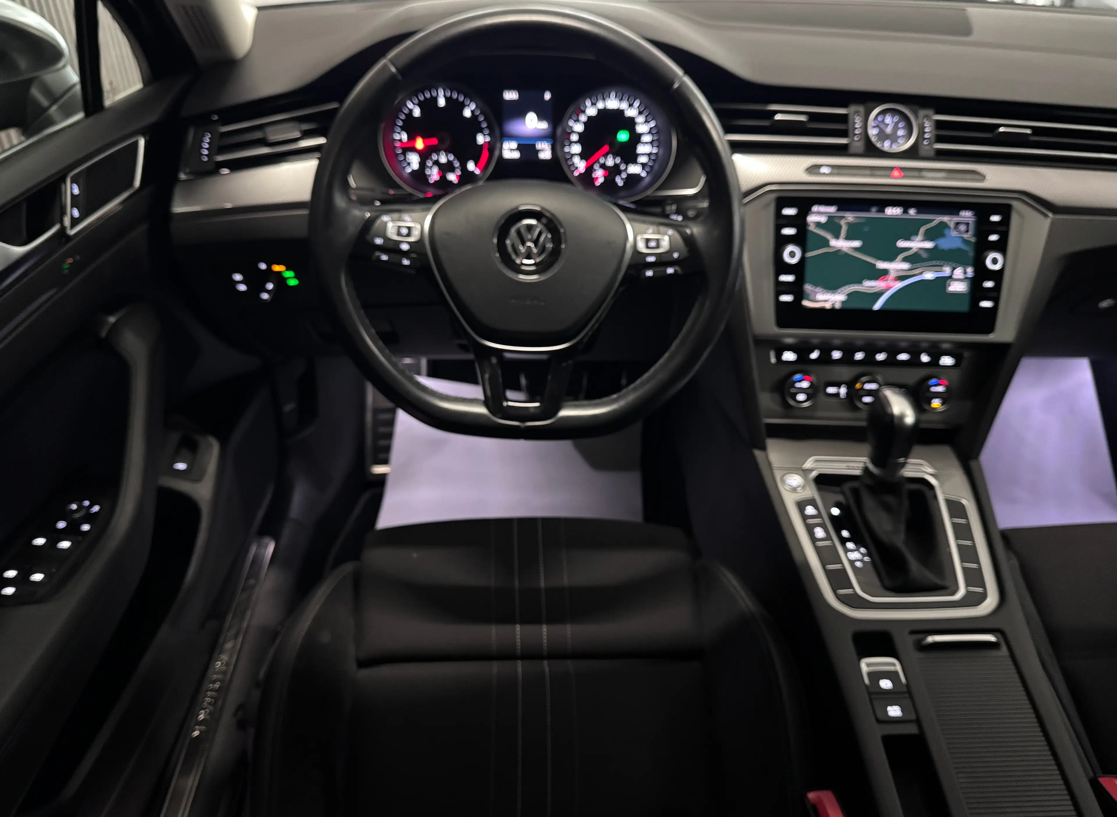 Volkswagen Passat Alltrack Alltrack BMT 4Motion*2.Hand*Kamera*Massage*Navi* — photo 10
