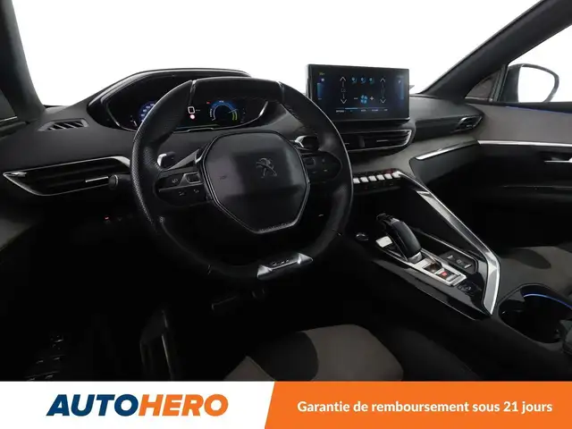 Peugeot 3008 view 11