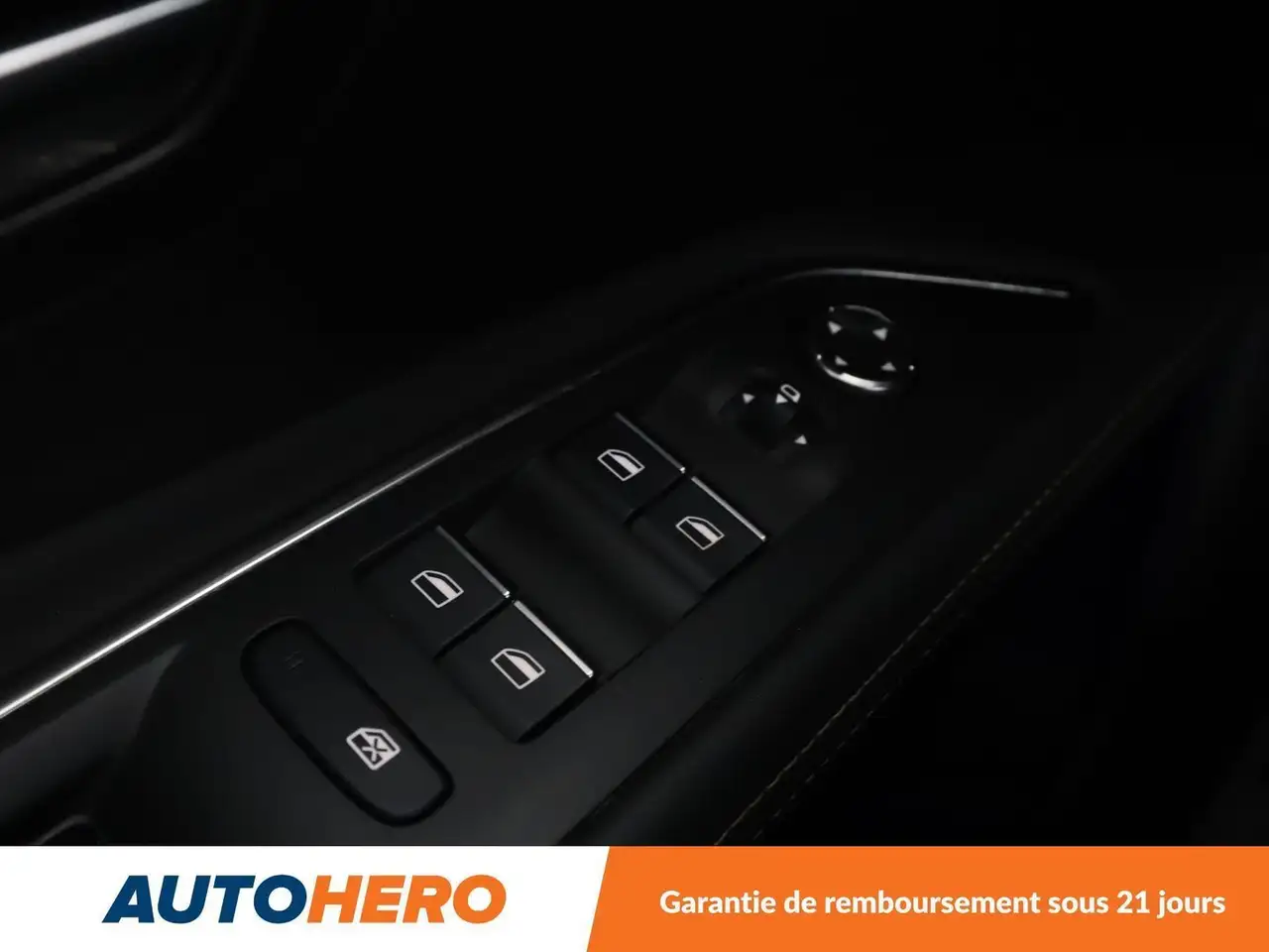 Peugeot 3008 3008 Plug-In Hybrid — photo 32