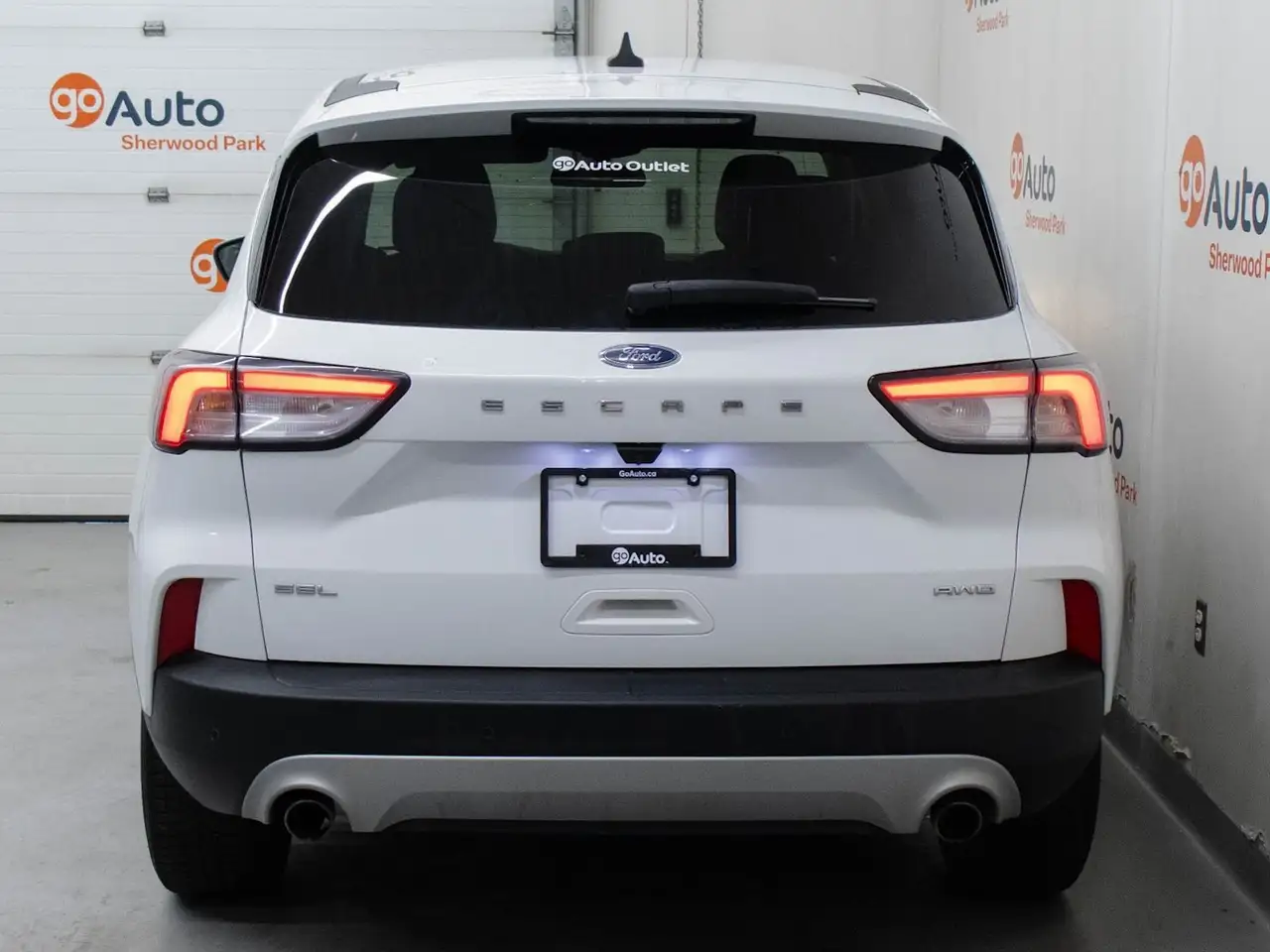 Ford Escape снимка Ford Escape