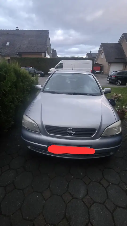 Opel Astra Caravan Automatik GL, foto 1