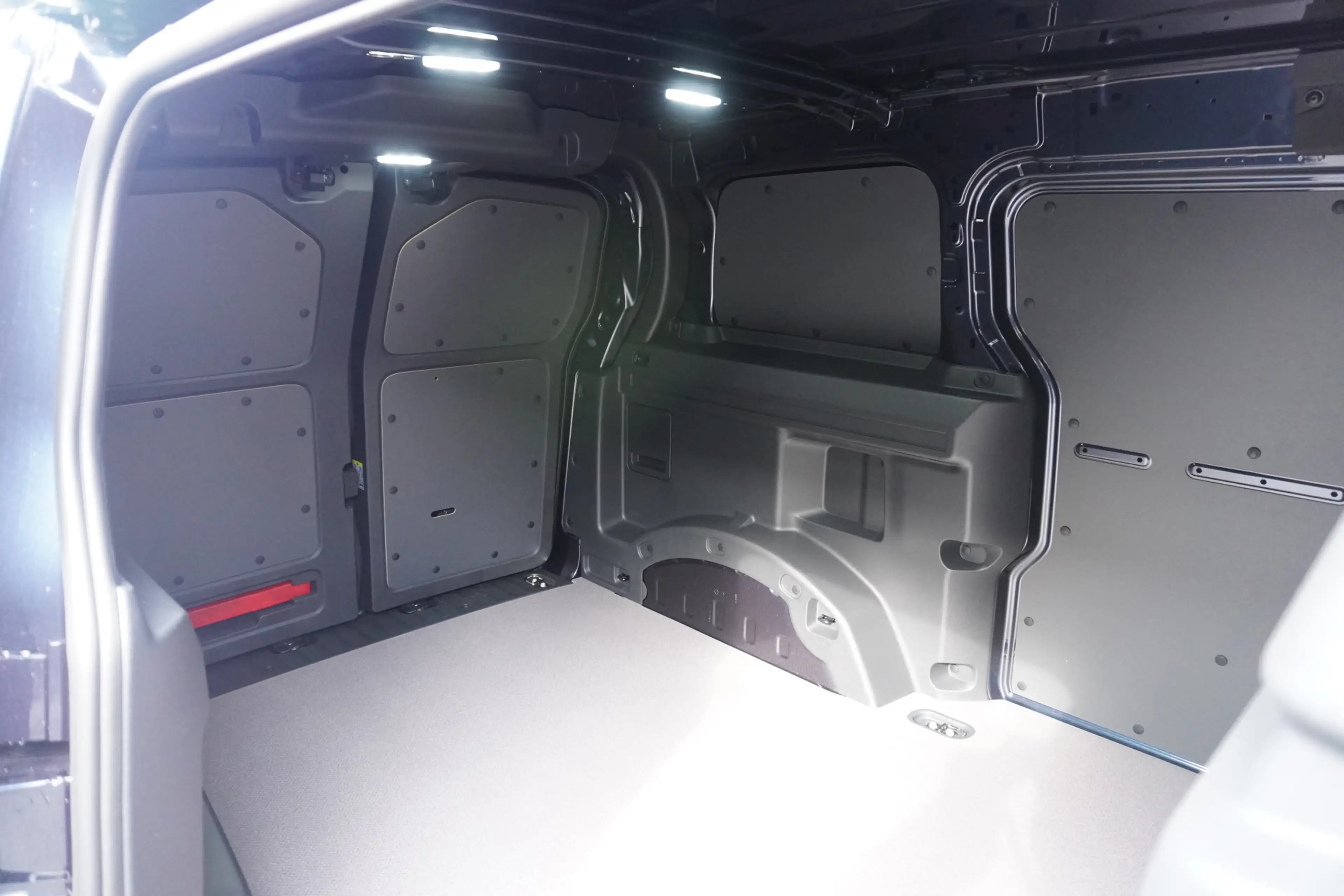 Volkswagen ID. Buzz Cargo ID. Buzz Cargo 286 pk, Achteruitrijcamera, Comfort — photo 7
