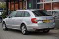 Skoda Superb Combi 1.8 TSI DSG 161PK Clima/Cruise/Navi/Trekh Grijs - thumbnail 4