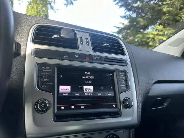 Volkswagen Polo view 25