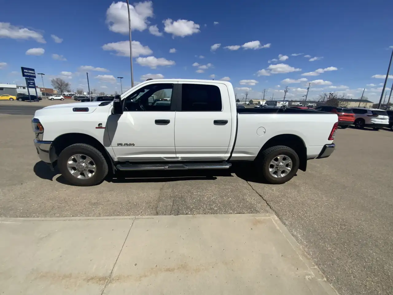 RAM 2500 снимка RAM 2500