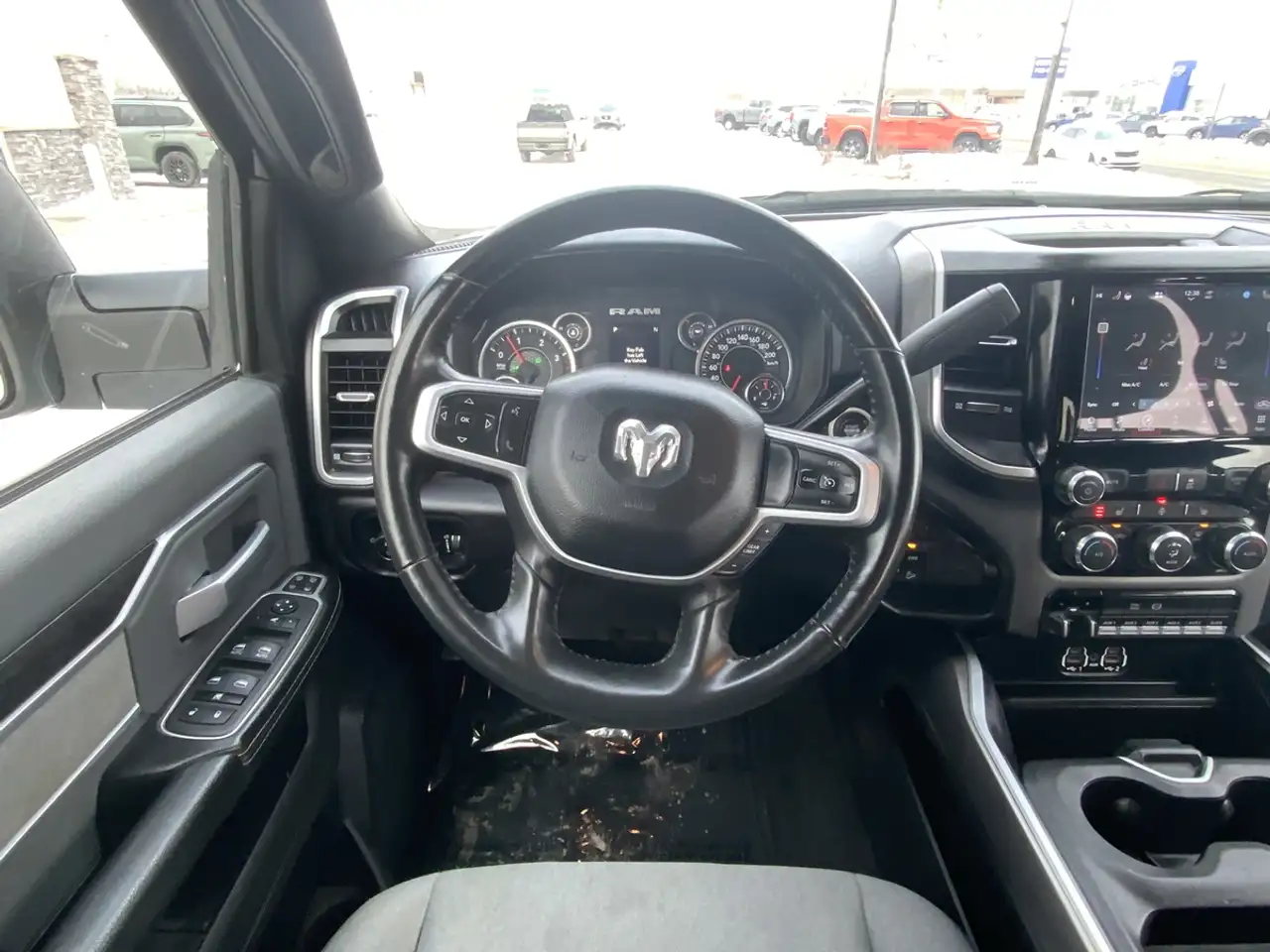 RAM 2500 снимка RAM 2500