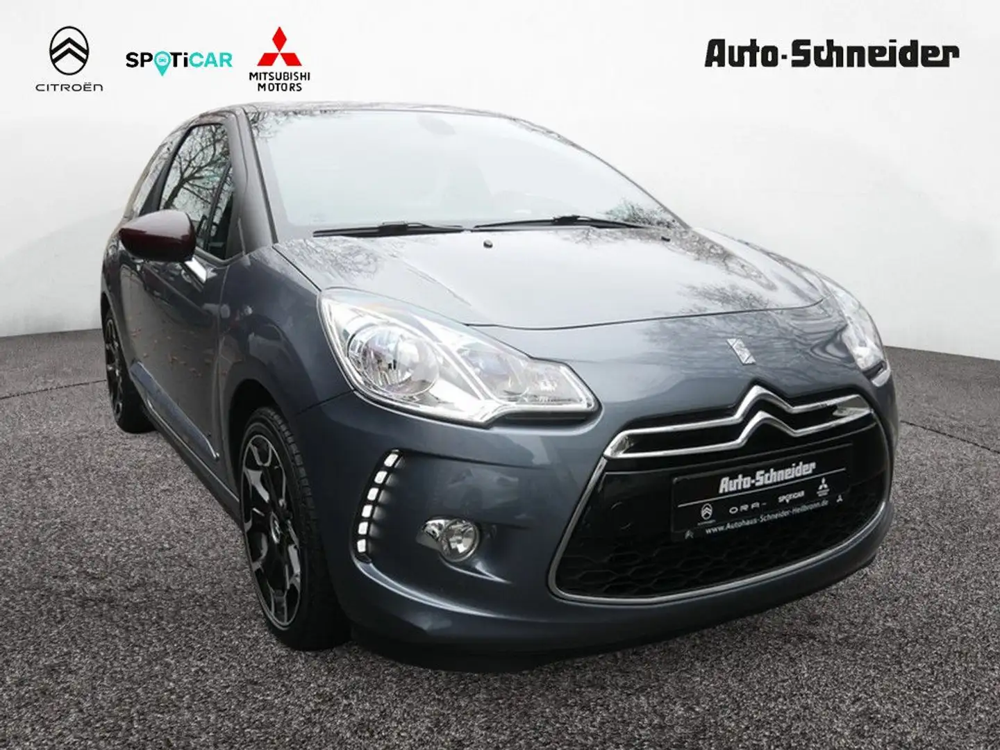 Citroen DS3 THP 150 SportChic KLIMAAUTOMATIK PDC Grigio - 2