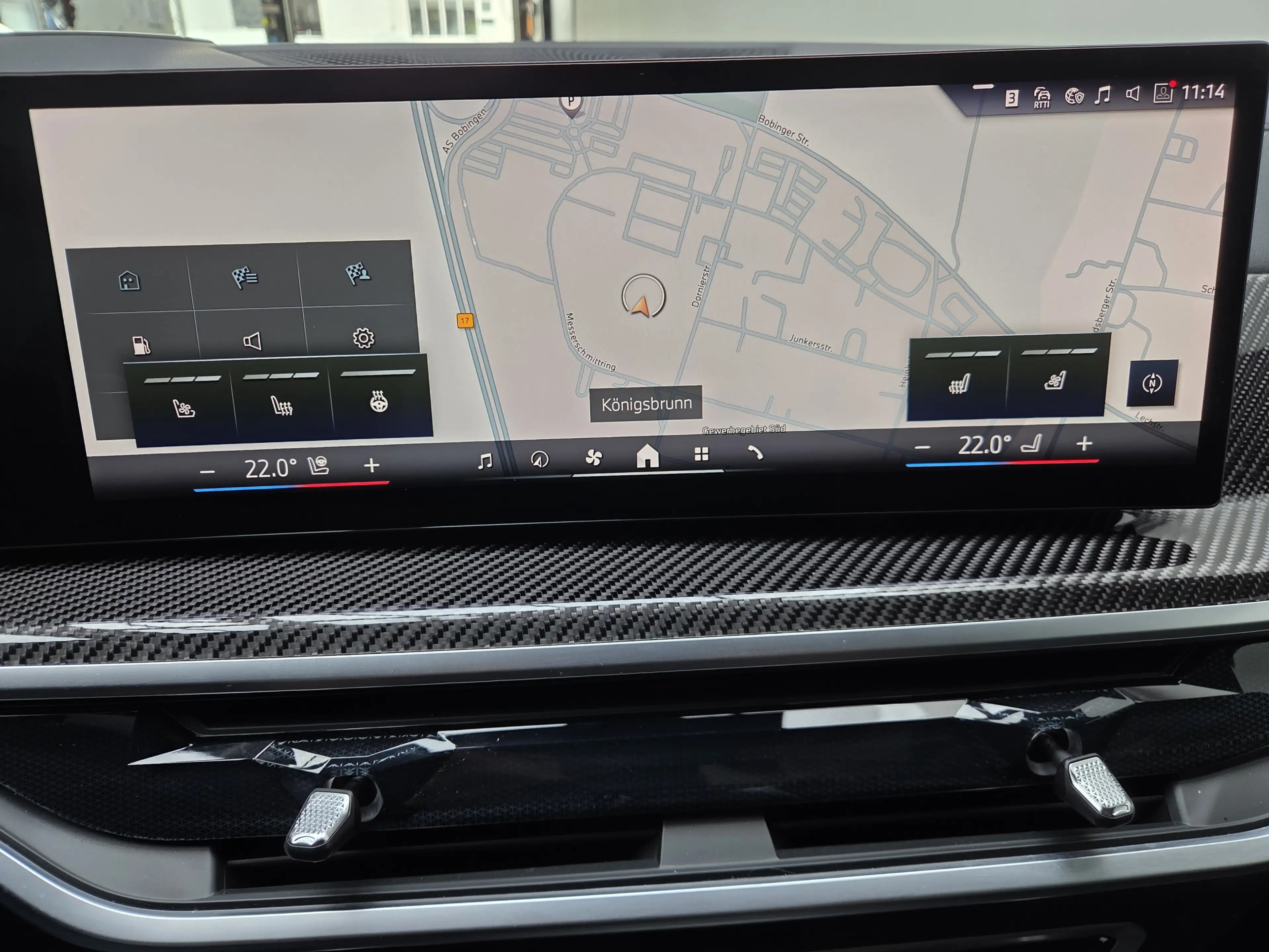 BMW X6 xDr30d M Sport Pro ACC 360°Pano AHK Standheiz — photo 12