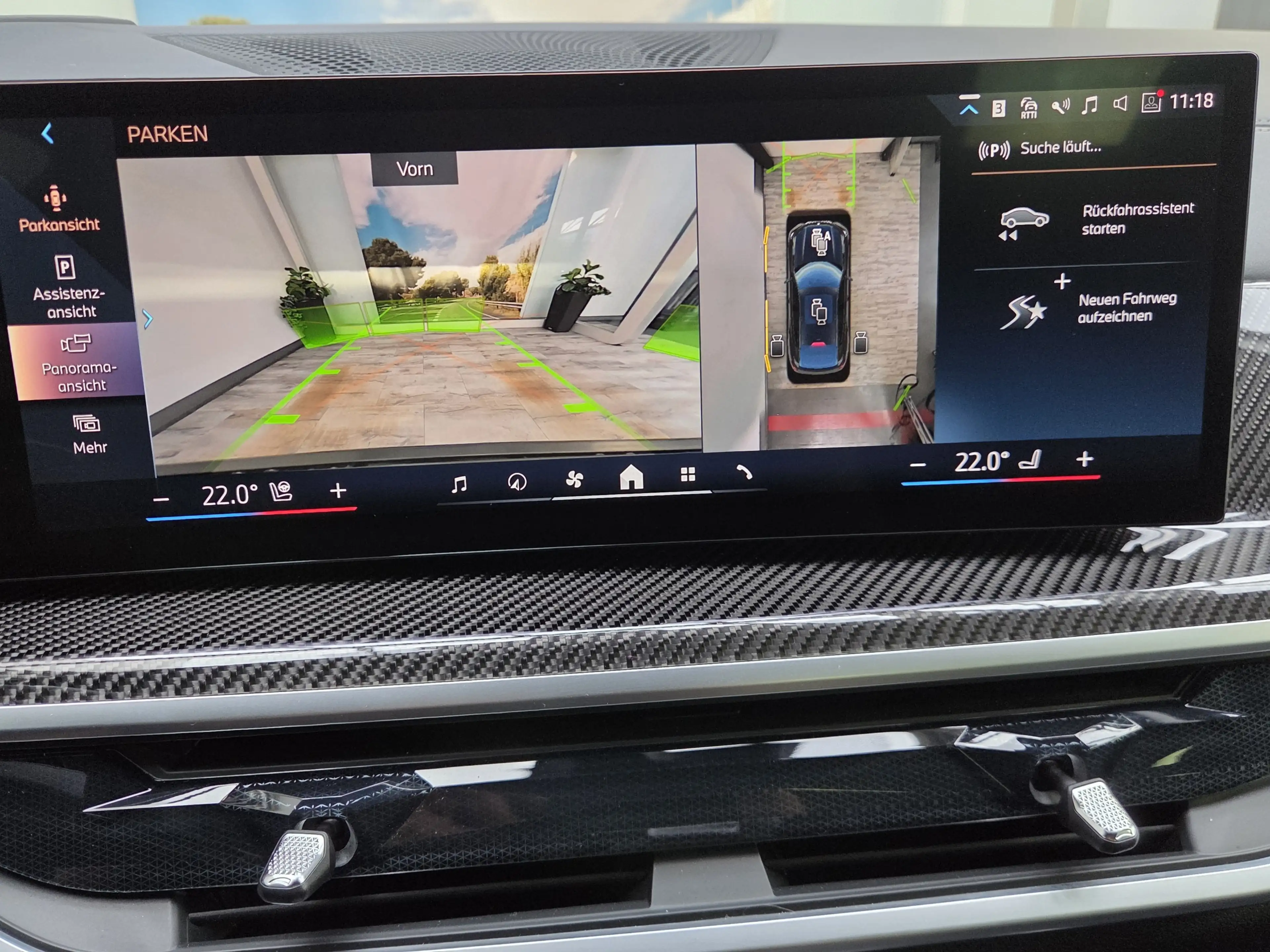 BMW X6 xDr30d M Sport Pro ACC 360°Pano AHK Standheiz — photo 13