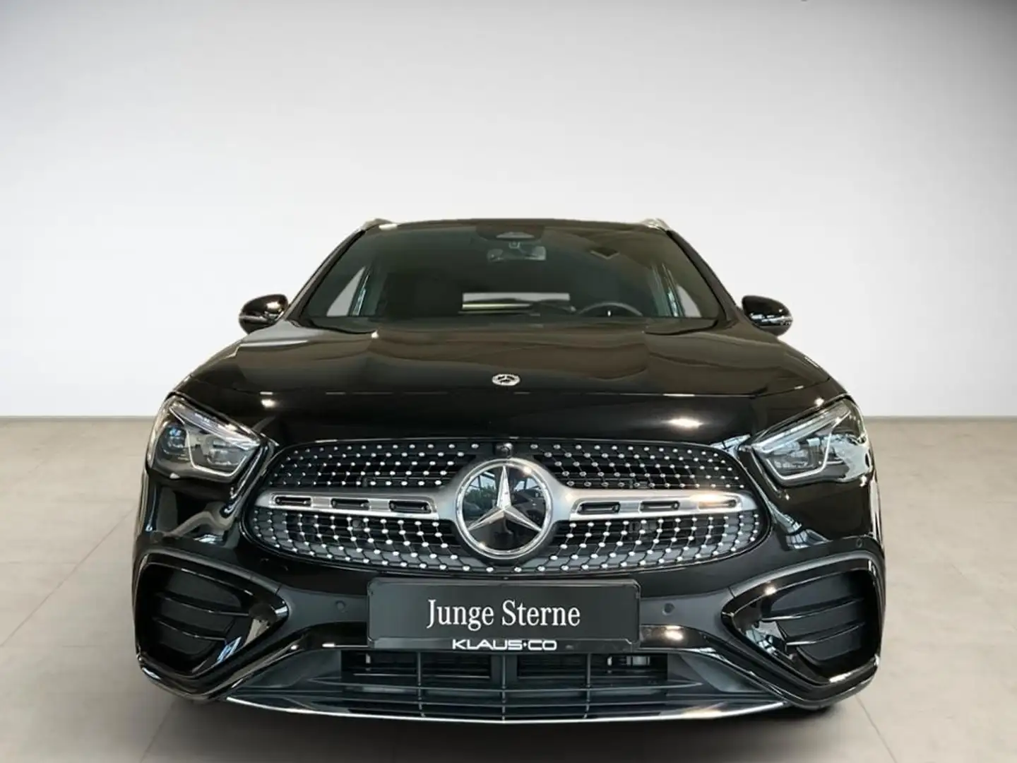 Mercedes-Benz GLA 200 AMG Style AUT DynLicht Fernlichtass. LED Schwarz - 2