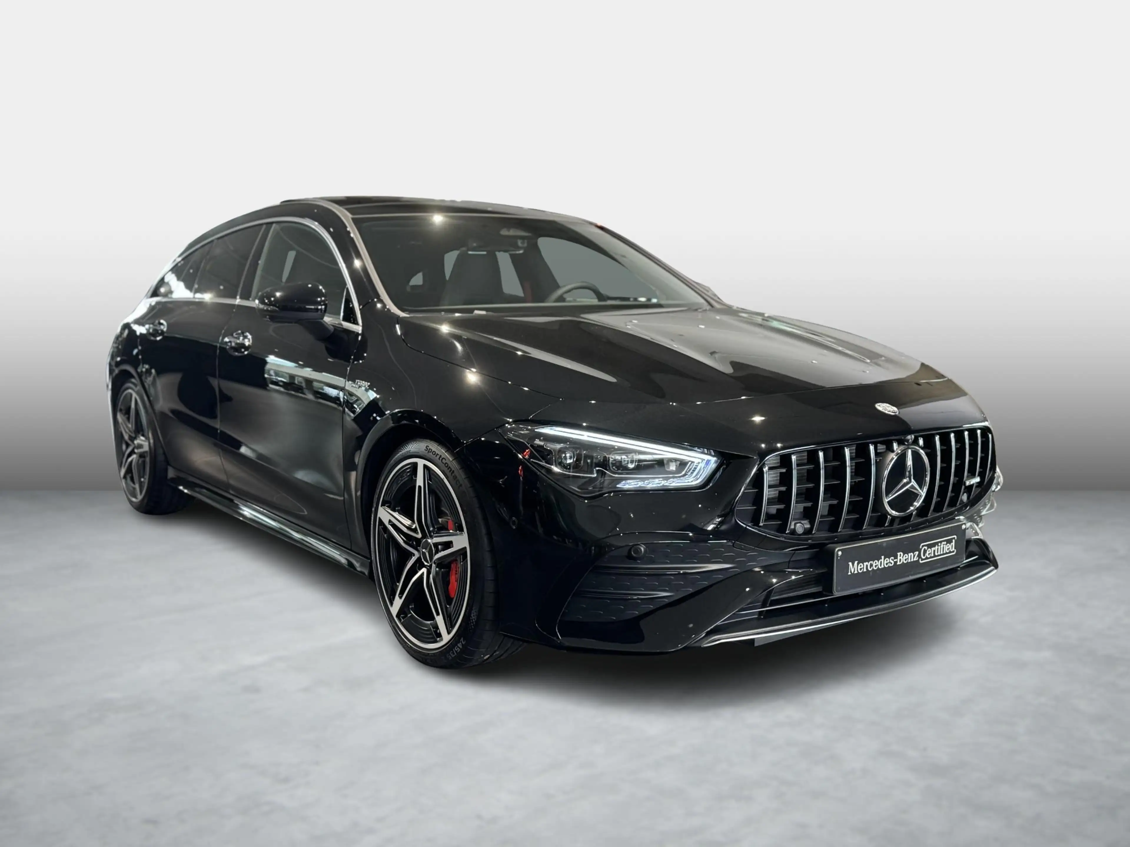 Mercedes-Benz CLA 35 AMG 4MATIC Shooting Brake + PANO DAK + CARPLAY + MULTI — photo 3