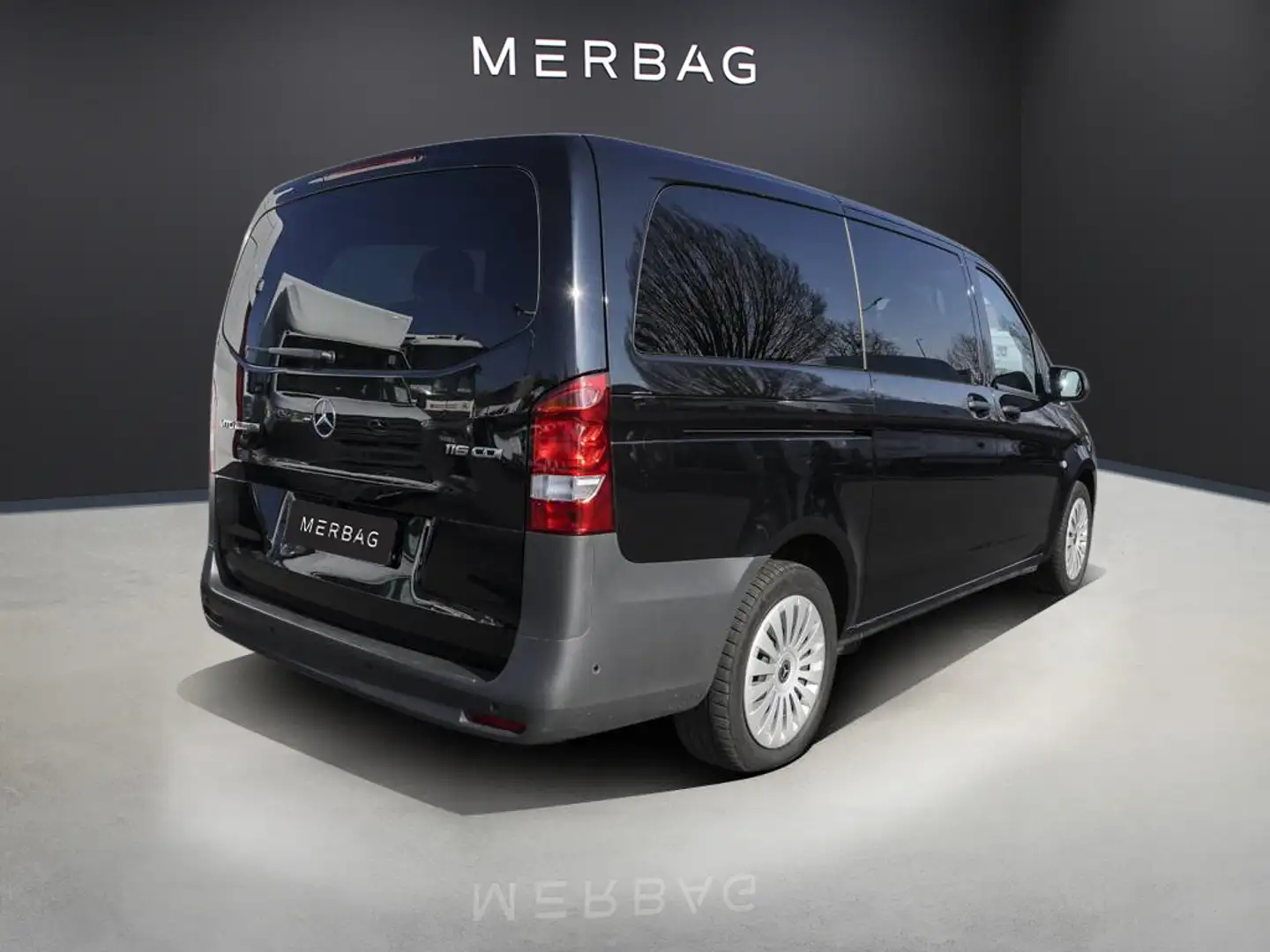 Mercedes-Benz Vito Tourer 116 Automaik Parkpaket Distronic Nero - 2