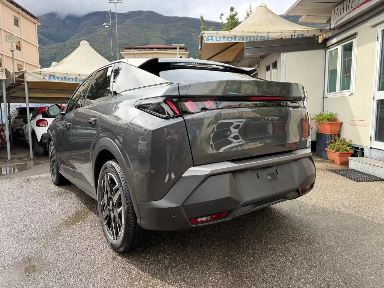 Peugeot 3008 Hybrid 145 Allure e-DCS 6 5