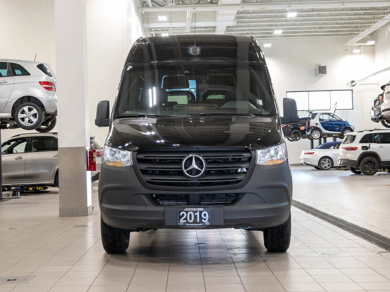 Mercedes-Benz Sprinter снимка Mercedes-Benz Sprinter