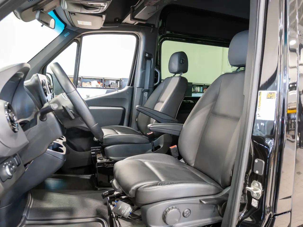 Mercedes-Benz Sprinter снимка Mercedes-Benz Sprinter