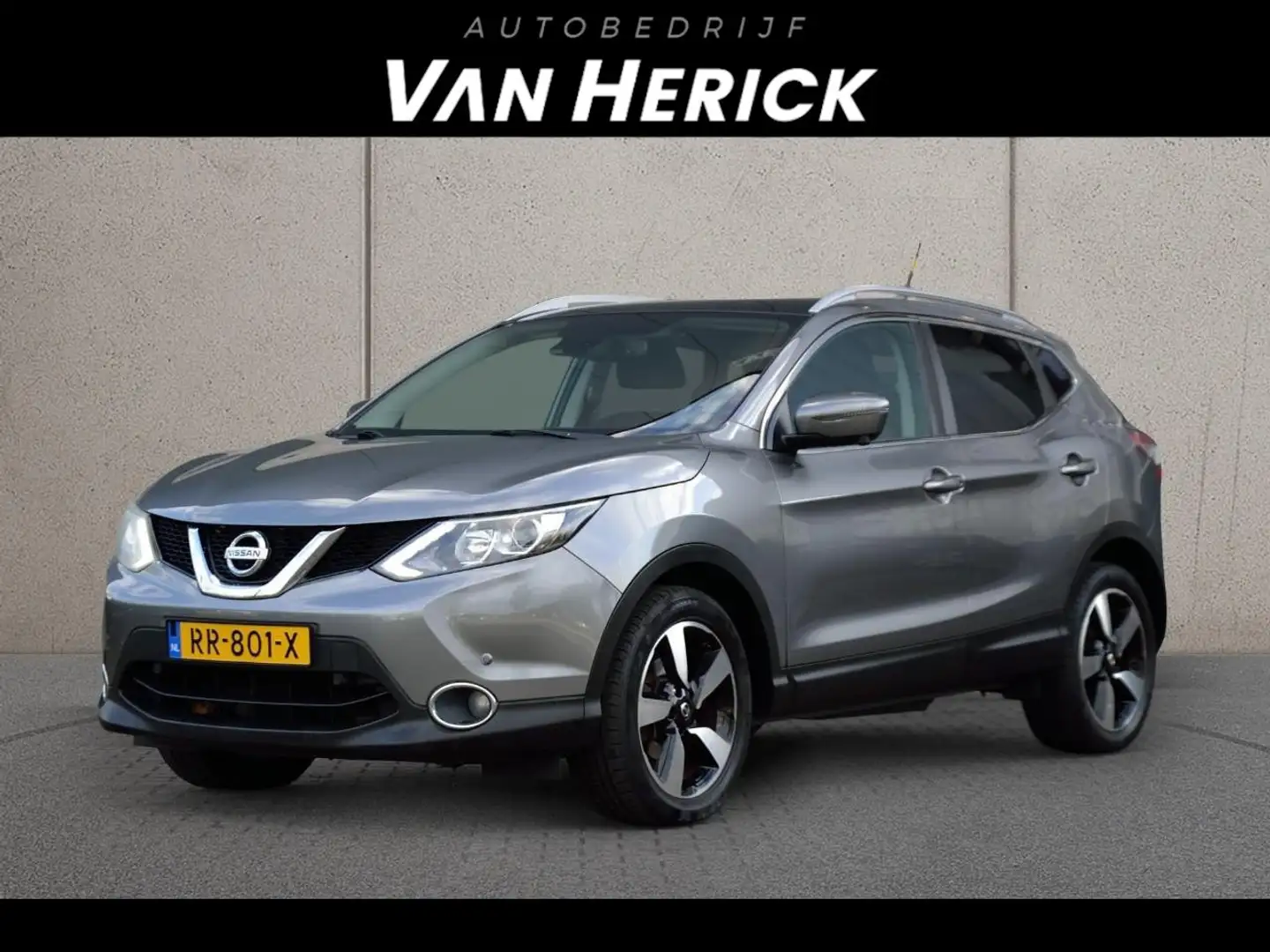 Nissan Qashqai 1.2 Premier Edition | Panodak | Camera | LM velgen Grijs - 1
