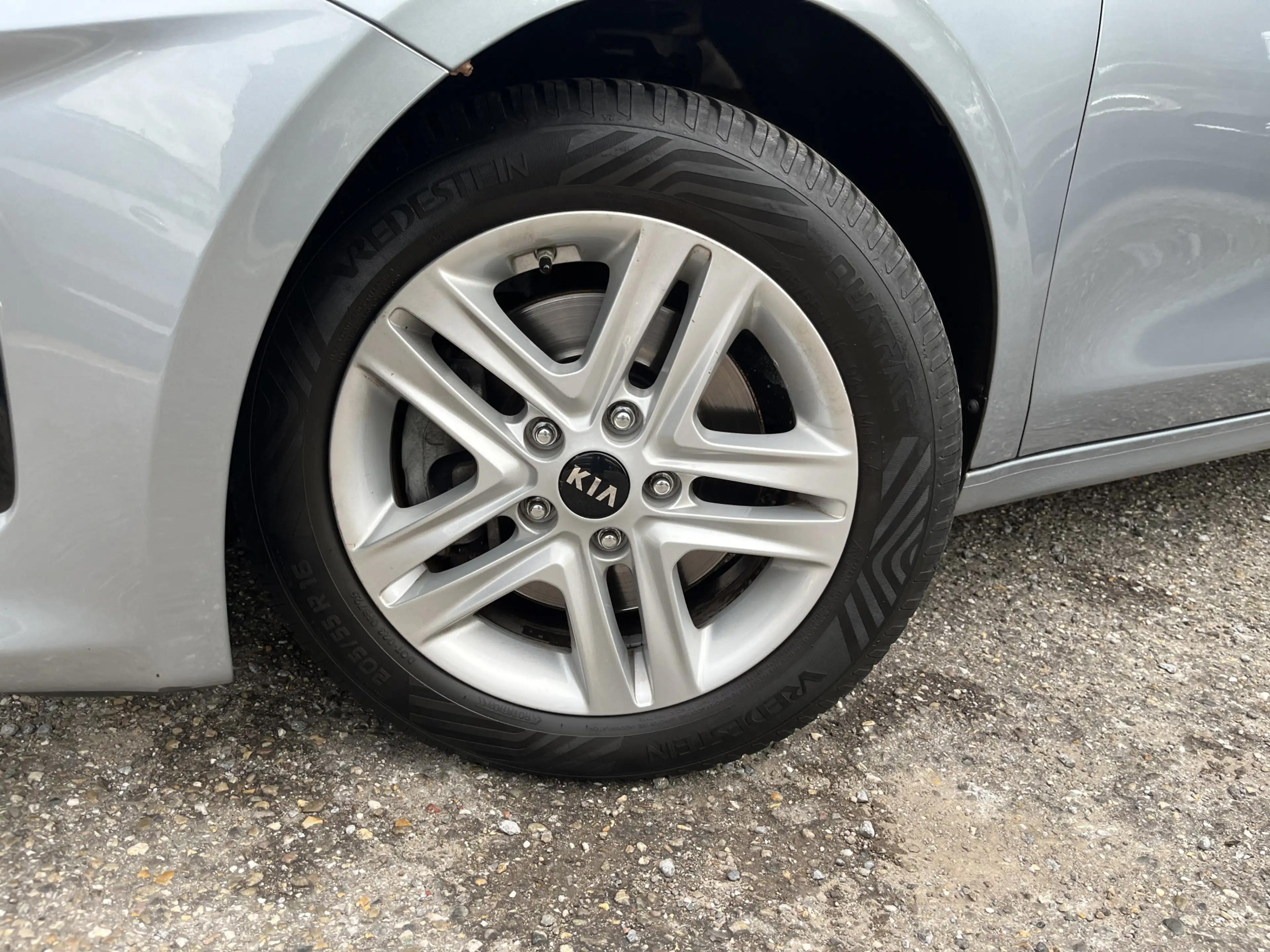 Kia Ceed SW / cee'd SW Sportswagon 1.0 T-GDi DynamicLine // NAVI + CARPLA — photo 13