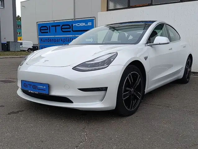 Tesla Model 3 Long Range Dual AWD Panorama RFK 360°