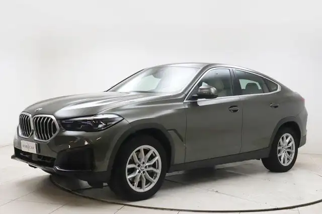 BMW X6 xdrive30d mhev 48V Business auto