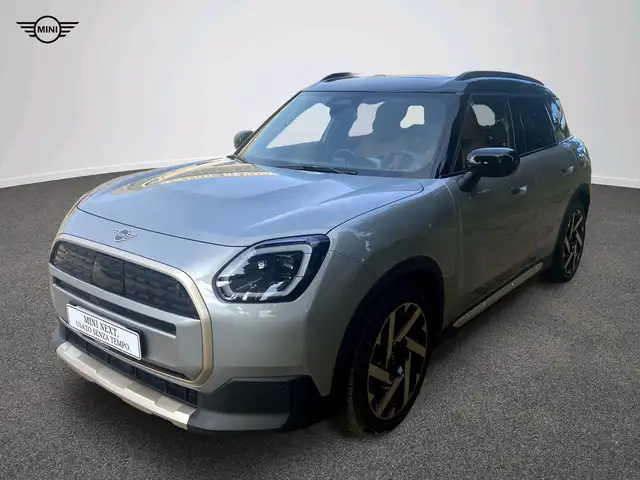 MINI Countryman E Favoured