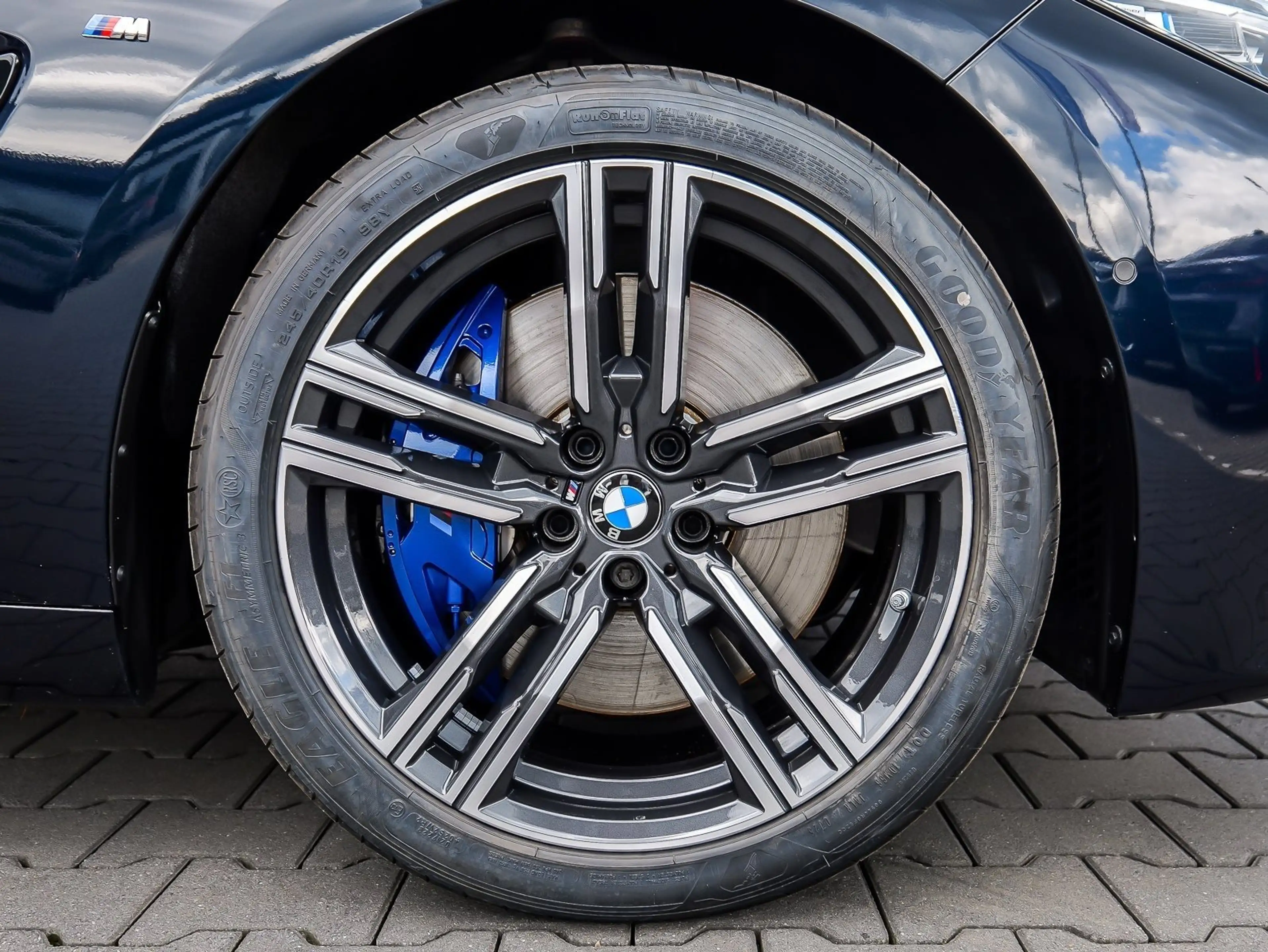 BMW 840 i xDrive Gran Coupé M Sport HUD PANO ACC RFK — photo 4