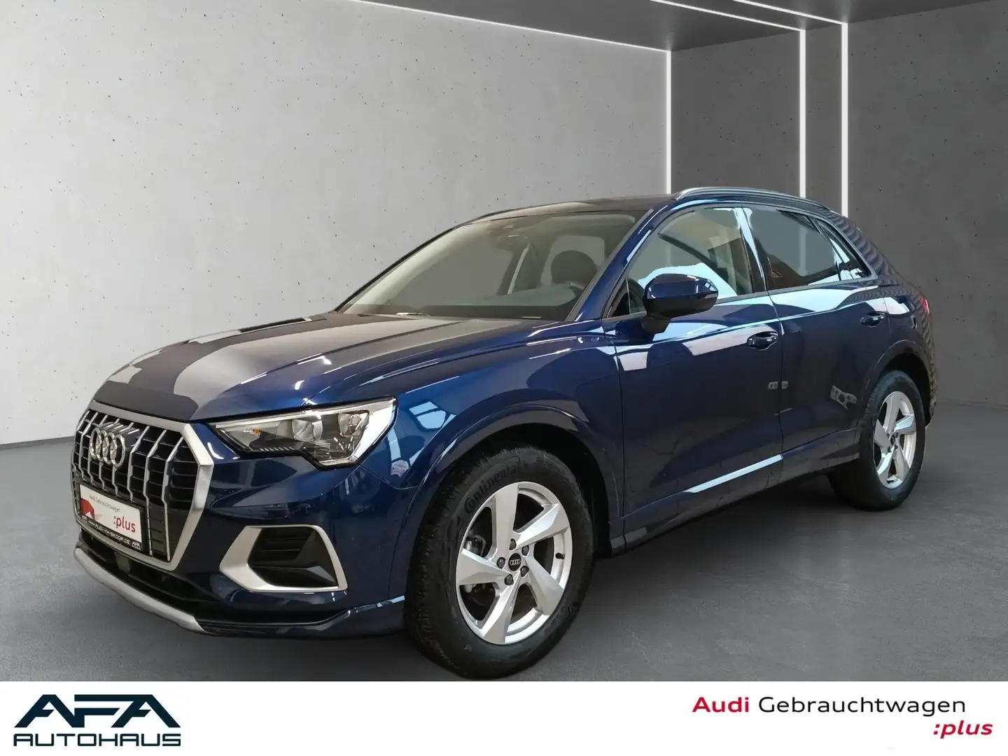 Audi Q3 35 TFSI advanced S tronic AHK*RFK*ACC*NAV*SHZ Blau - 1