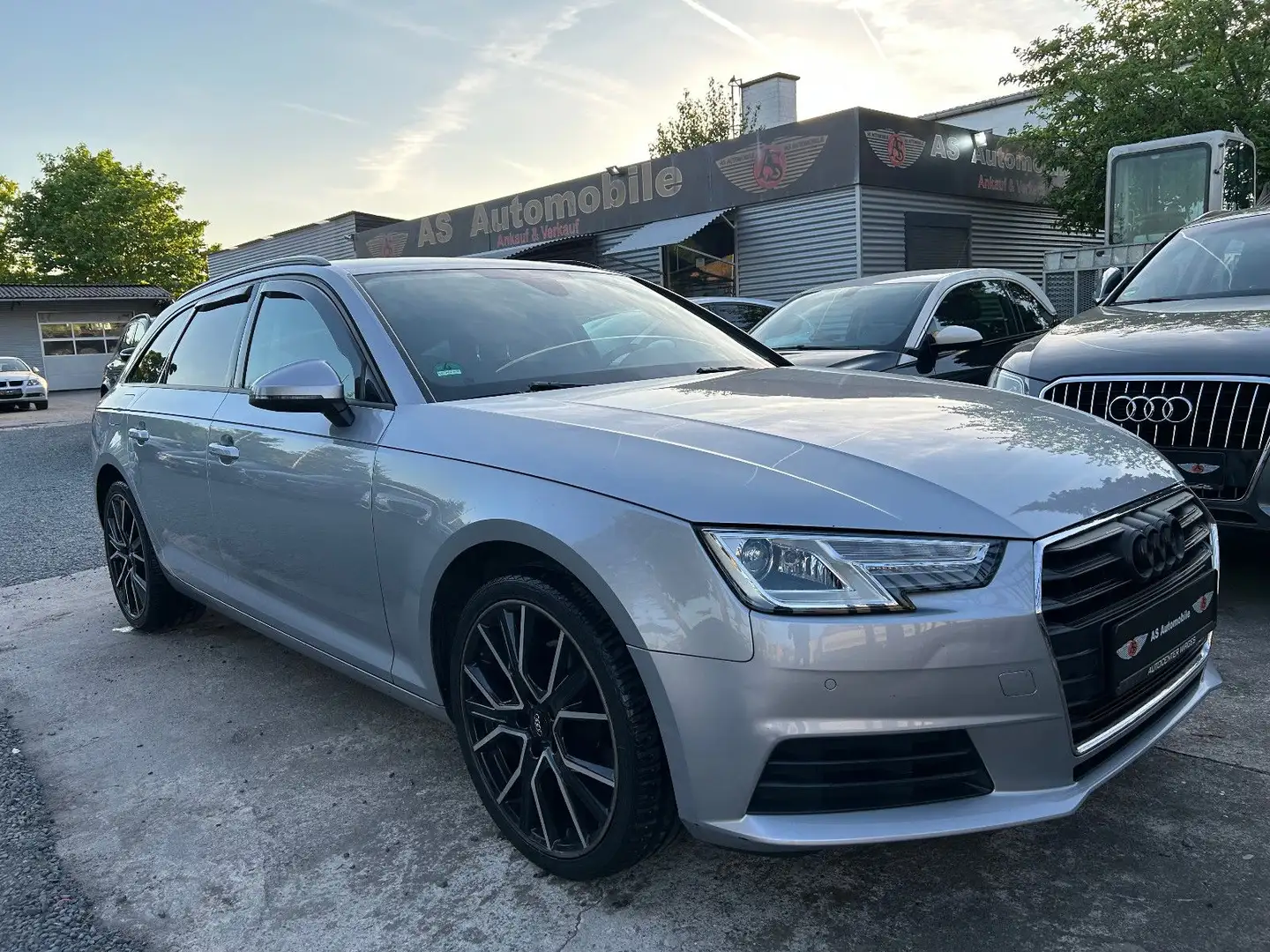 Audi A4 Avant 2.0 TDI ,Klimautomatik,Navi,Xenon,PDC Argent - 2