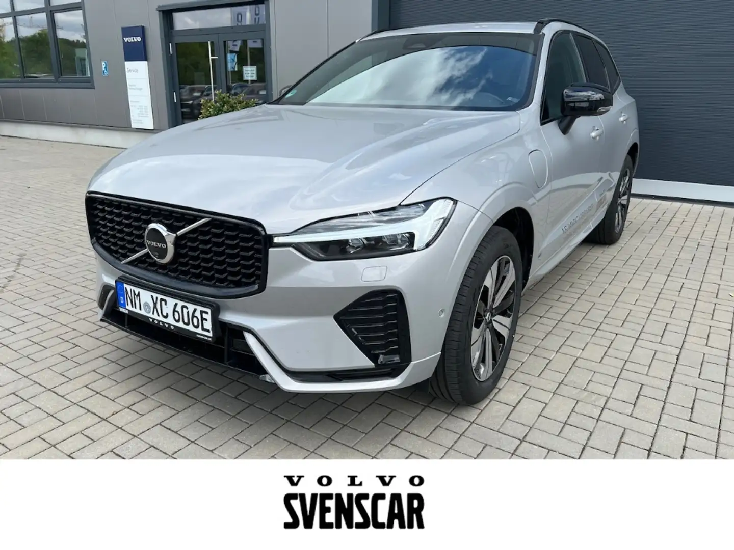 Volvo XC60 Plus Dark Recharge AWD T6 Twin Engine StandHZG Led Silber - 1