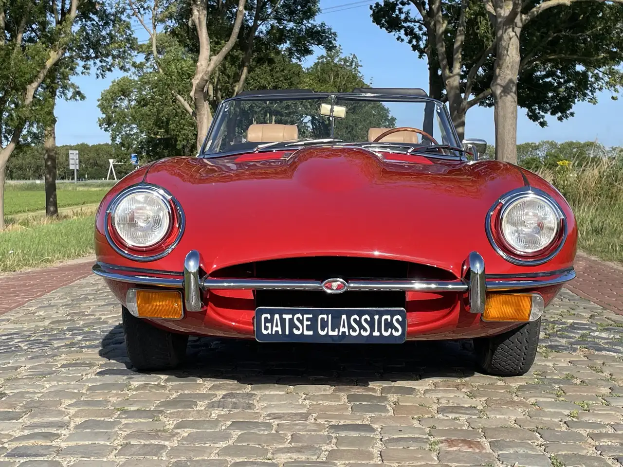 Jaguar E-Type 4.2 Cabriolet, foto 1