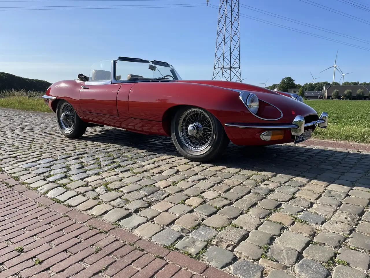 Jaguar E-Type 4.2 Cabriolet, foto 3