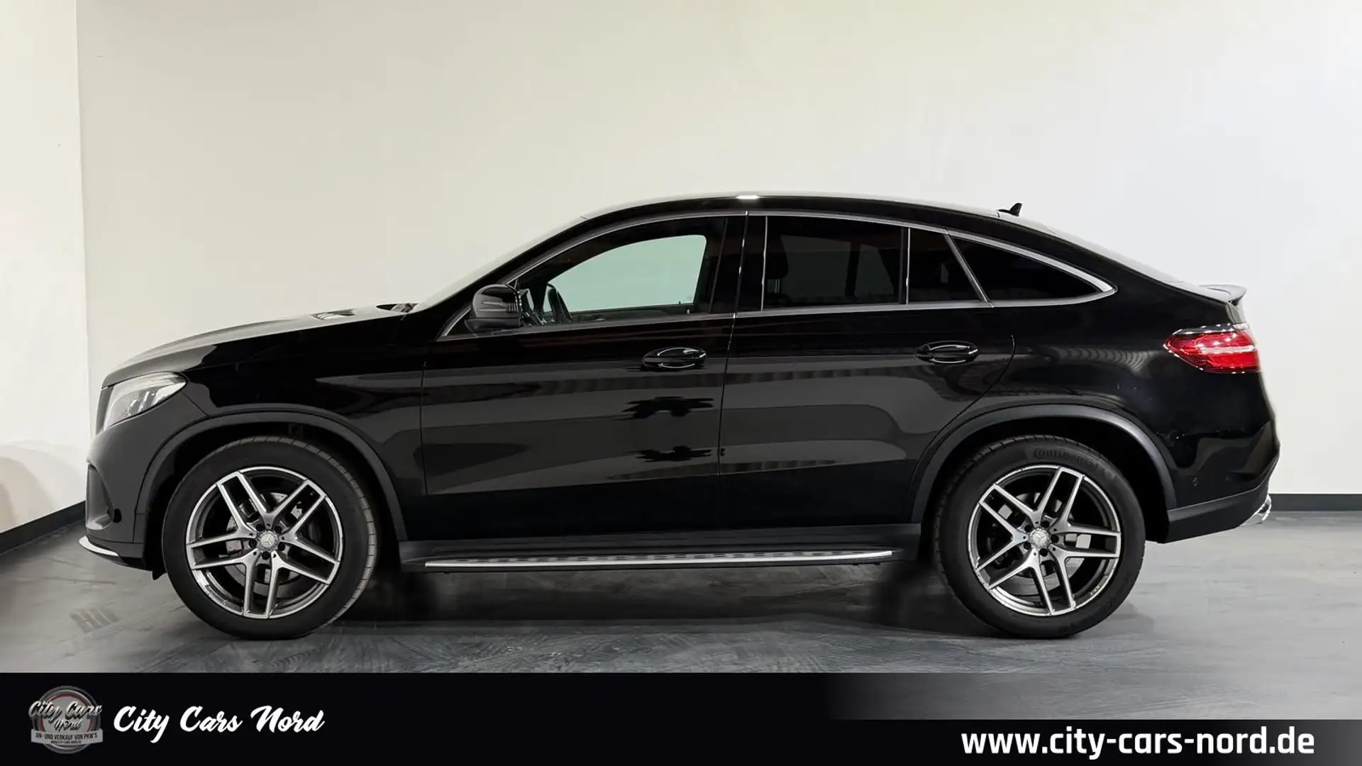 Mercedes-Benz GLE 350 d 4Matic Coupé AMG Line LED+360°+STD.HZ Schwarz - 2