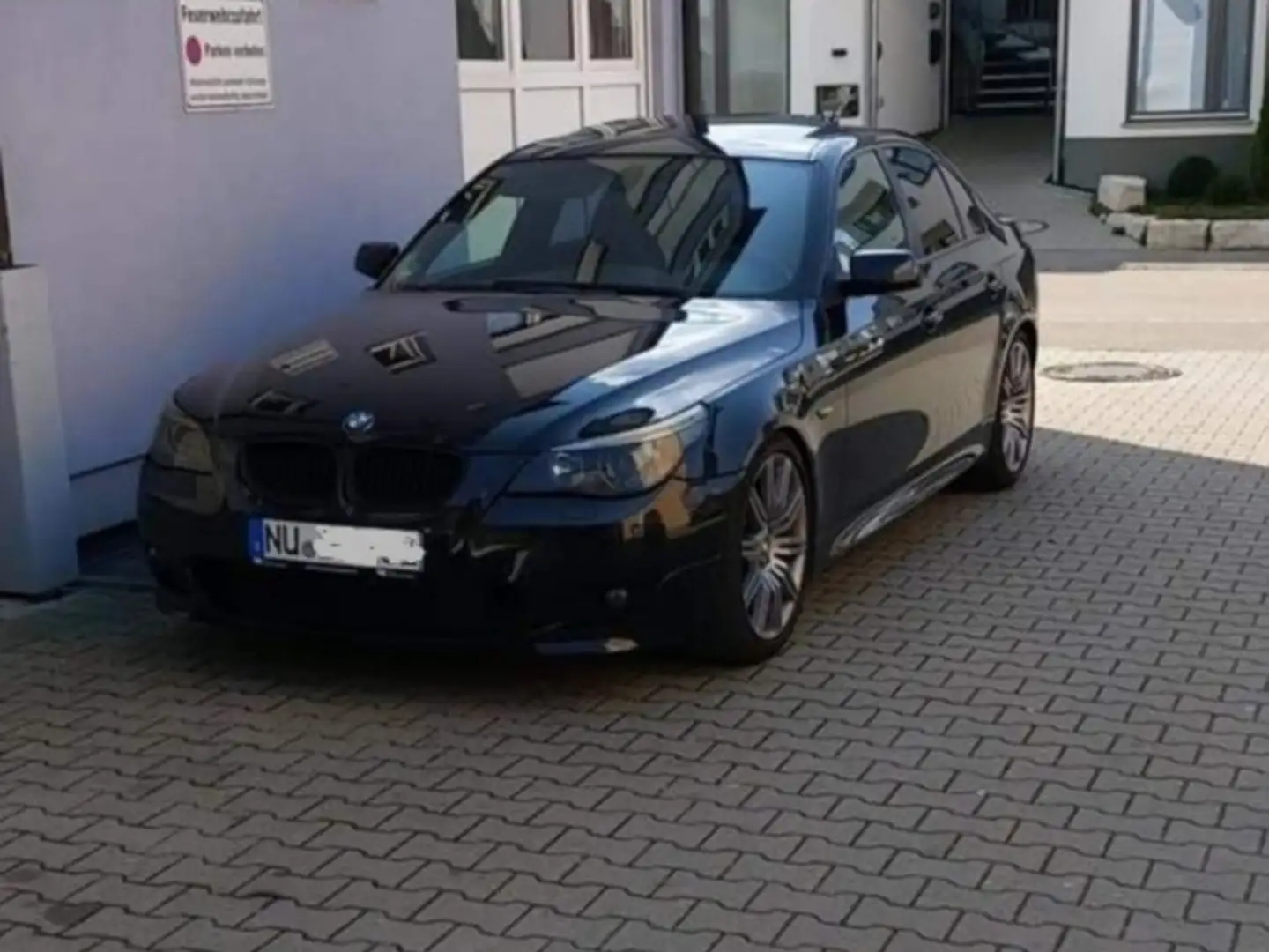 BMW 525 525i Czarny - 1