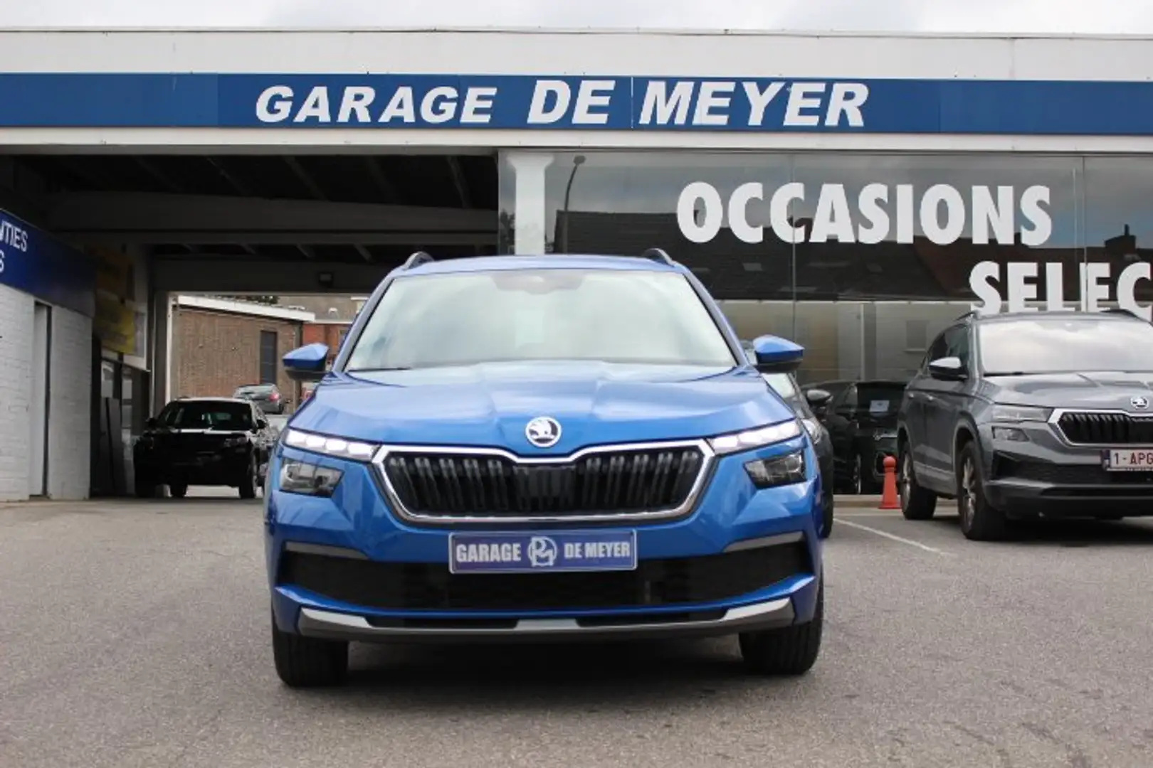 Skoda Kamiq 1.0 TSI Ambition DSG Blau - 2