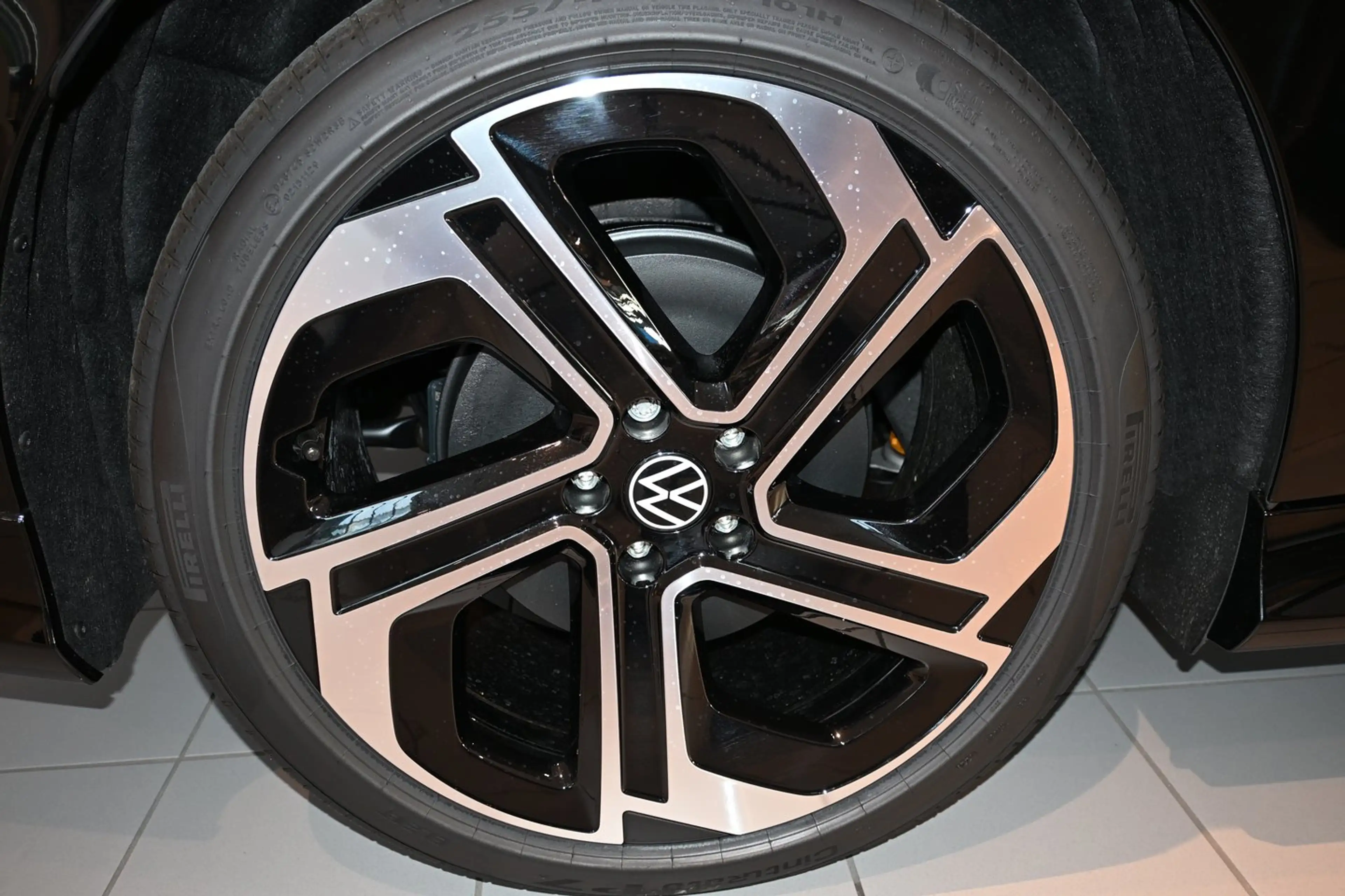 Volkswagen ID.7 Tourer GTX 4MOTION 250kW Business — photo 14