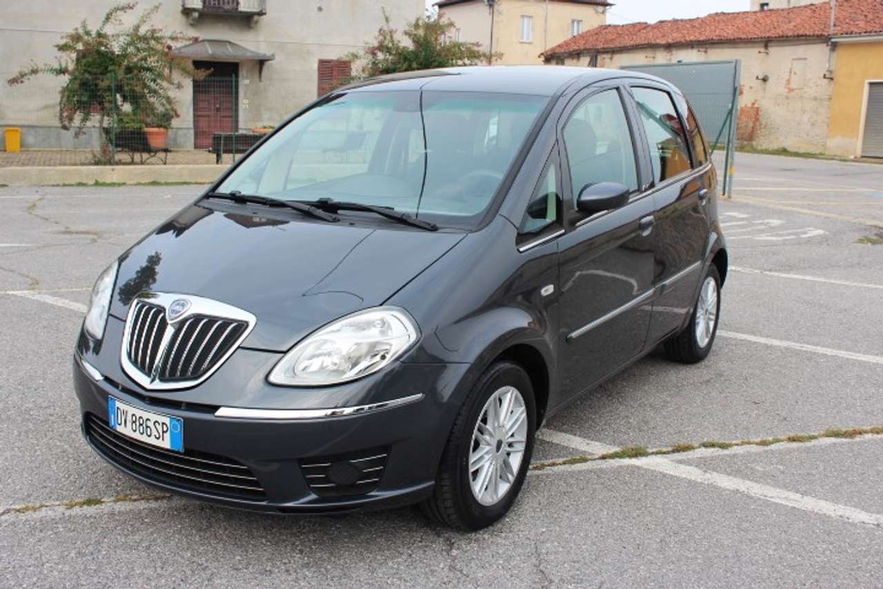 Lancia MUSA 1.3MJET ORO PLUS 95.000KM CERTIFICATI TENUTA COME DA FOTO CLIMA CONSUMI IRRISORI