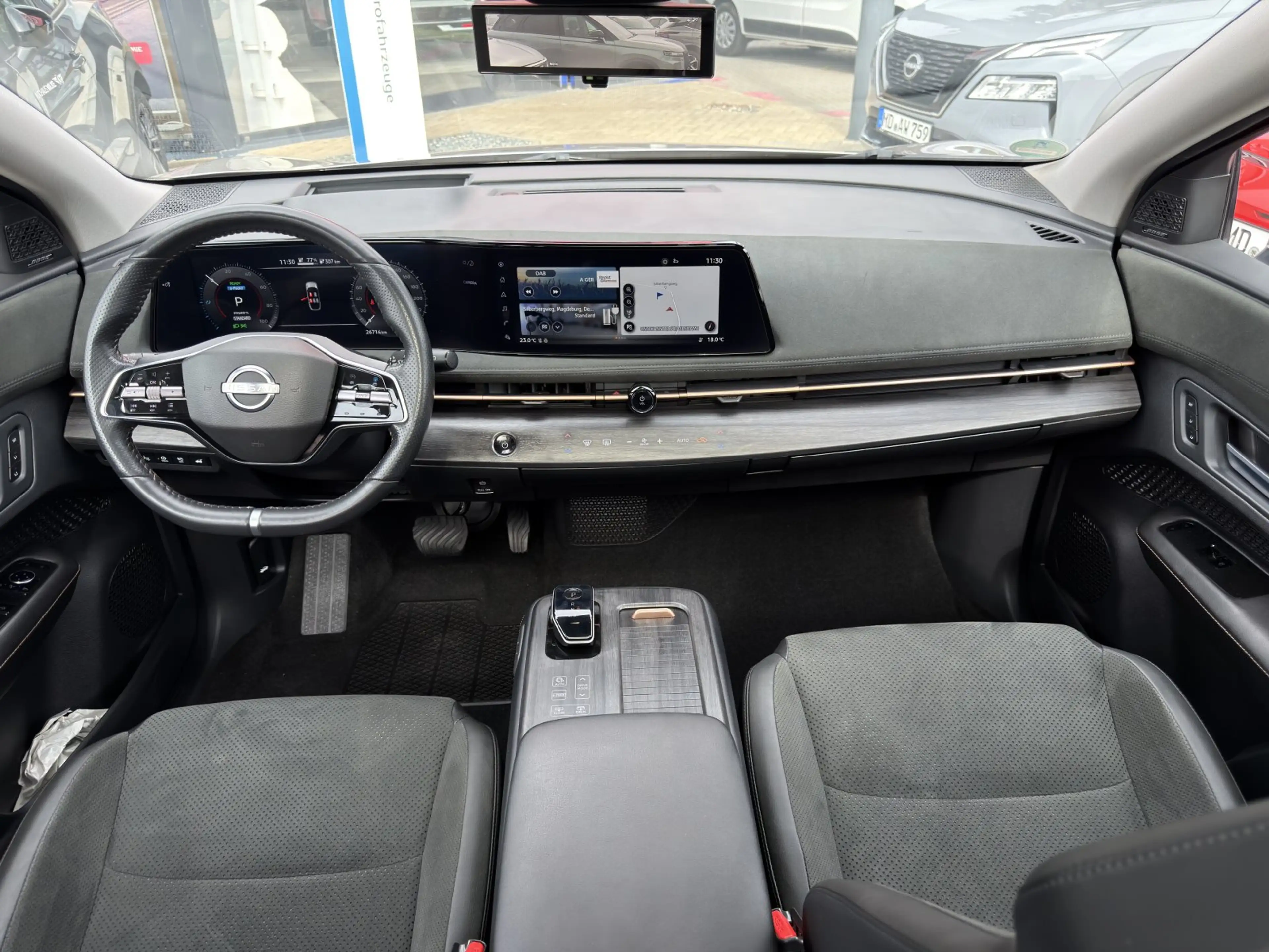 Nissan Ariya 87kWh EVOLVE/20/PANORAMA/22kW — photo 10