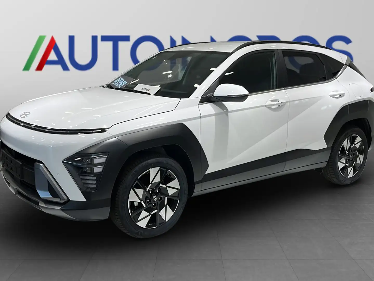 Hyundai KONA HEV MY25 1.6 GDI XLINE+ Blanc - 1