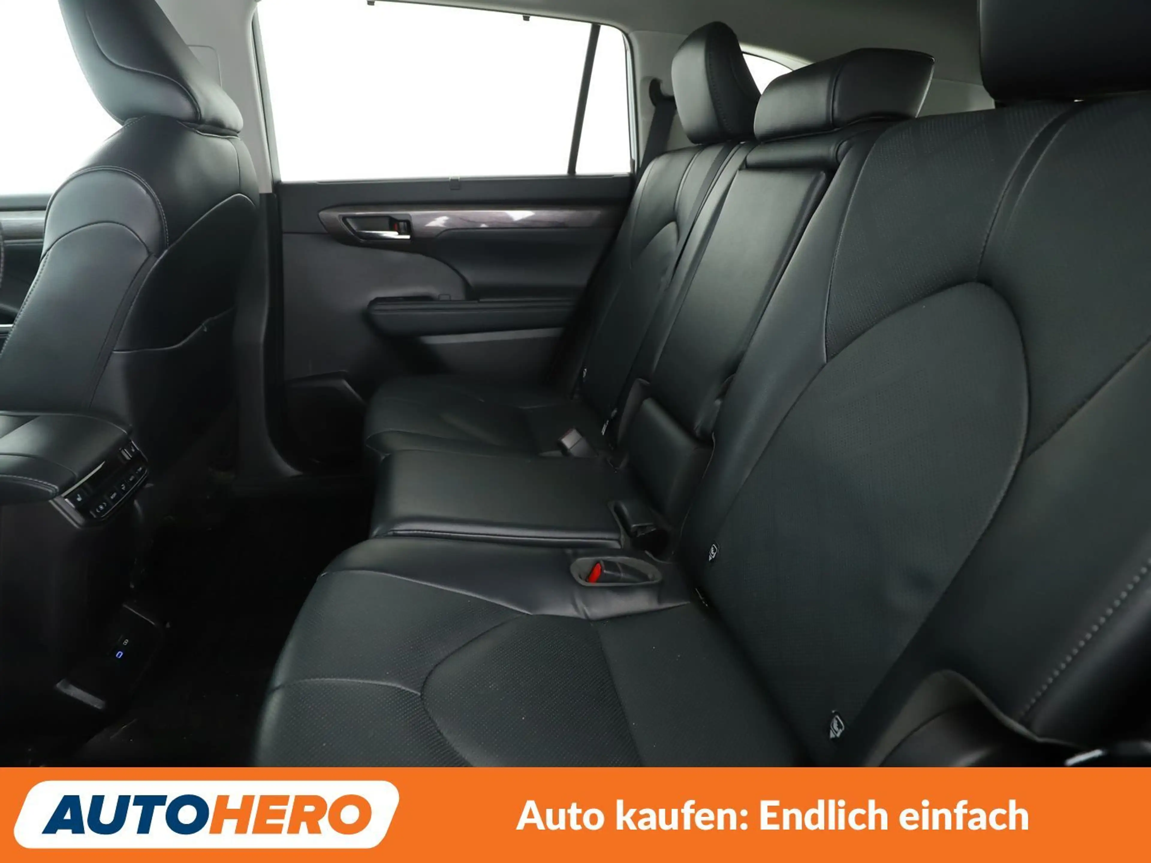 Toyota Highlander 2.5 Hybrid Luxury Aut.*NAVI*HEAD-UP*JBL*ACC*CAM* — photo 14
