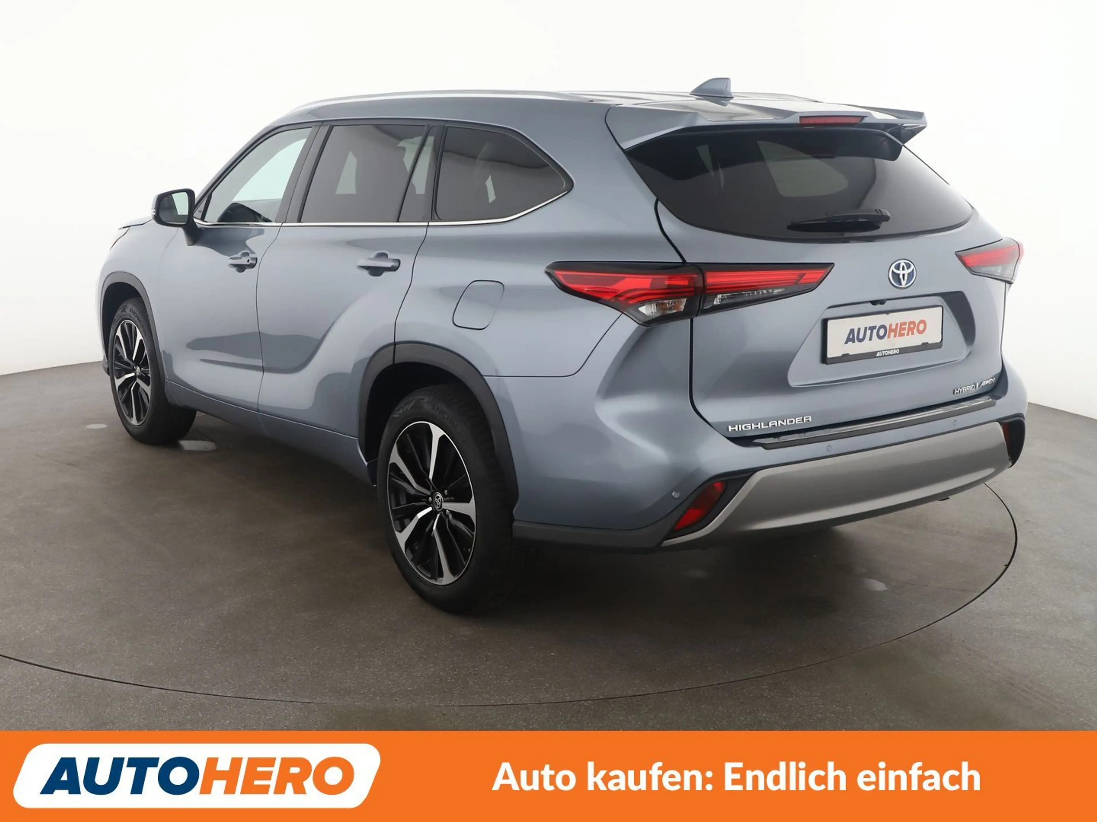Toyota Highlander 2.5 Hybrid Luxury Aut.*NAVI*HEAD-UP*JBL*ACC*CAM* — photo 4