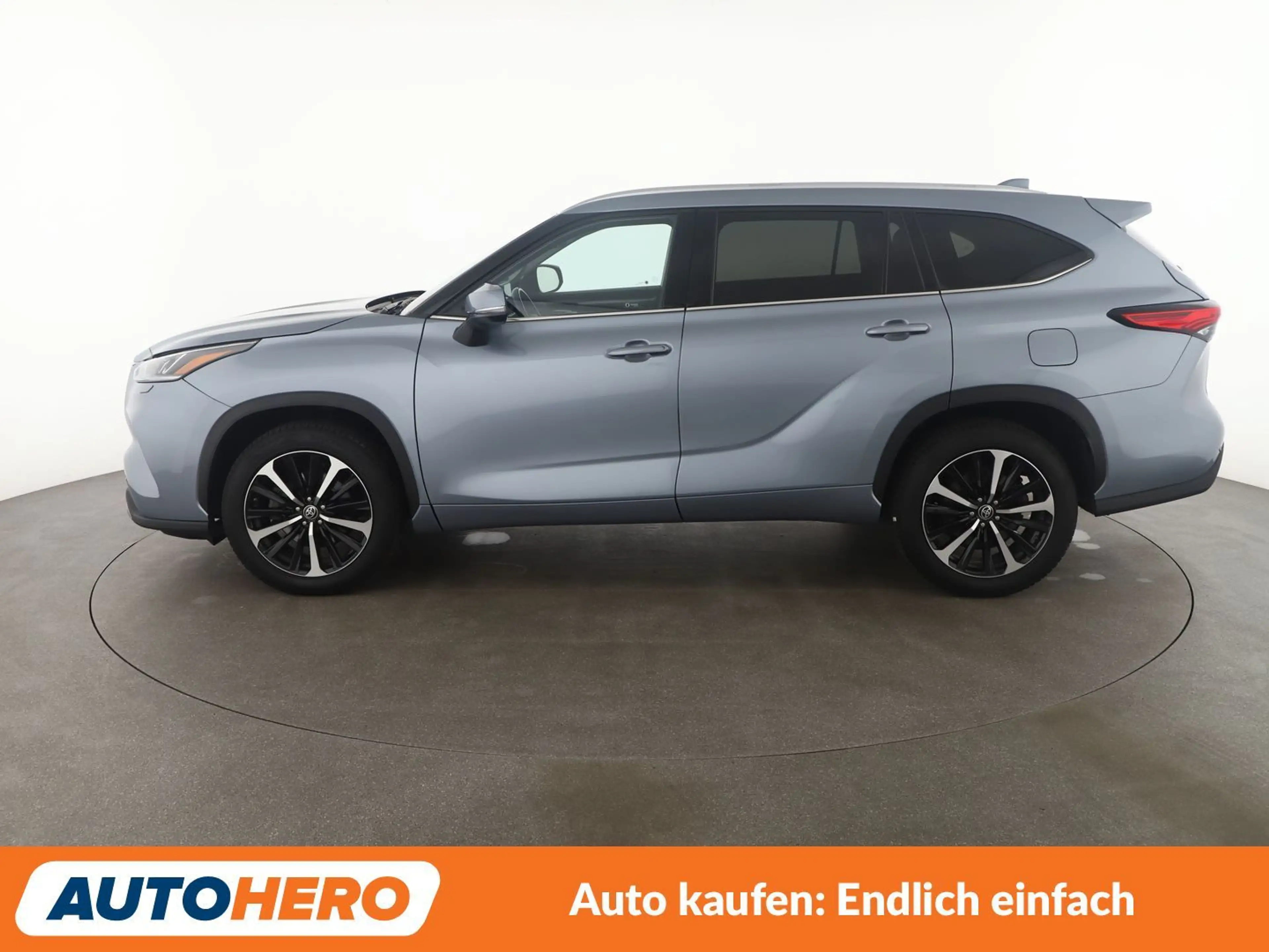 Toyota Highlander 2.5 Hybrid Luxury Aut.*NAVI*HEAD-UP*JBL*ACC*CAM* — photo 3